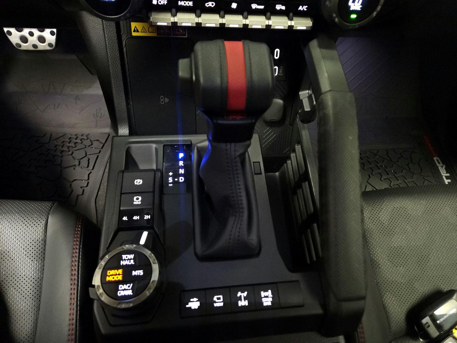 2025 Toyota 4Runner TRD Pro - Photo 19