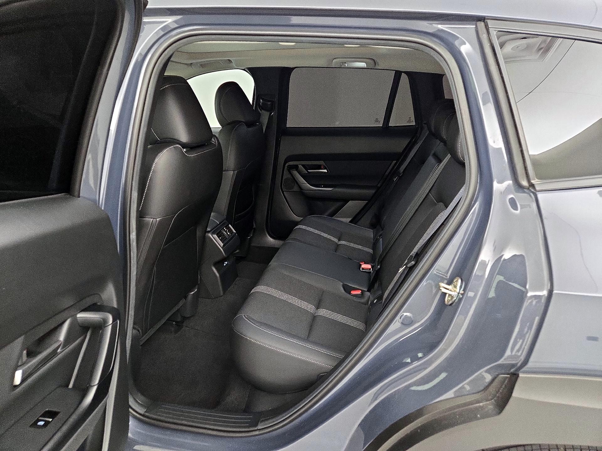 Thumbnail: 2025 Mazda CX-50 - 20