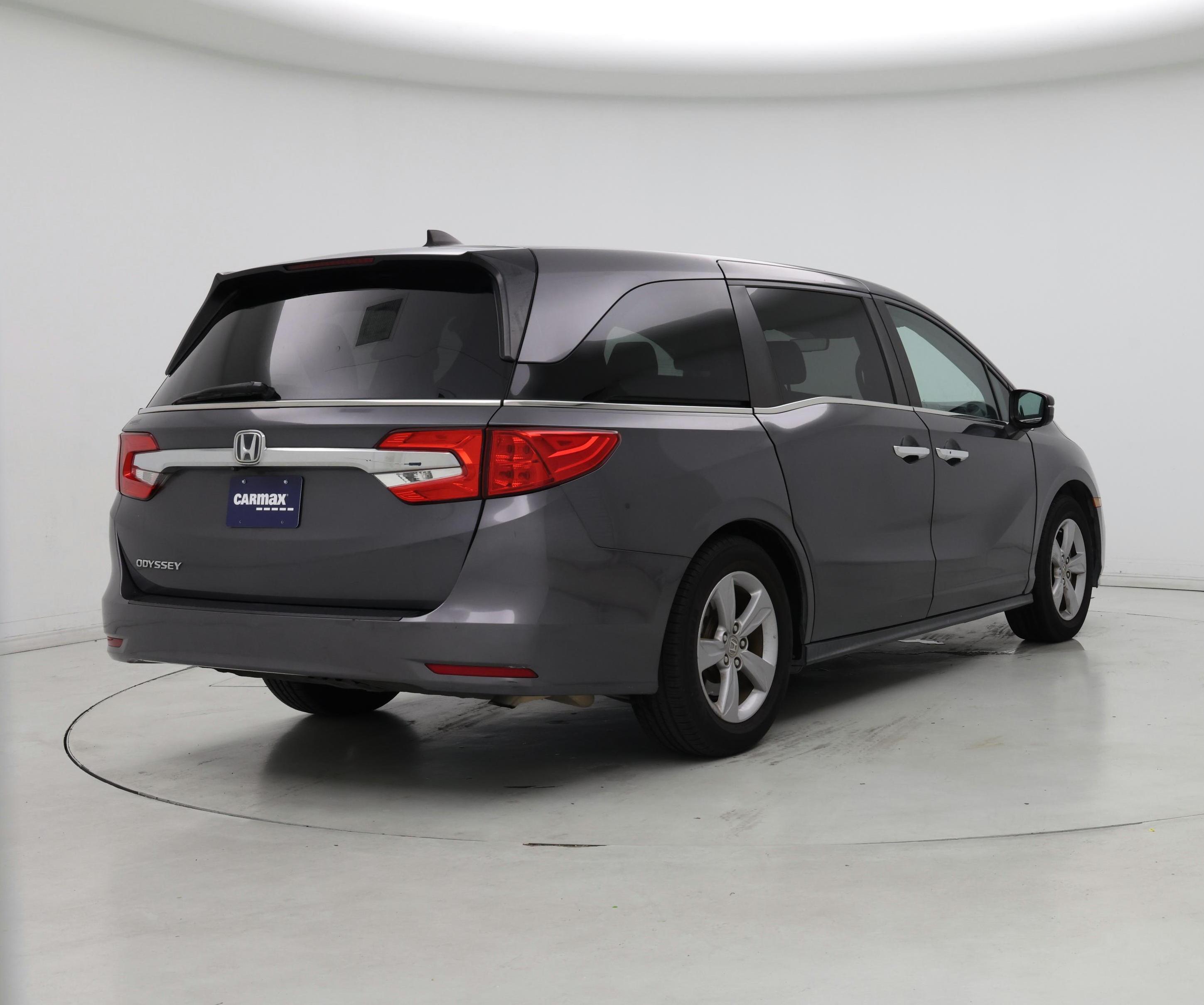 Thumbnail: 2019 Honda Odyssey - 8
