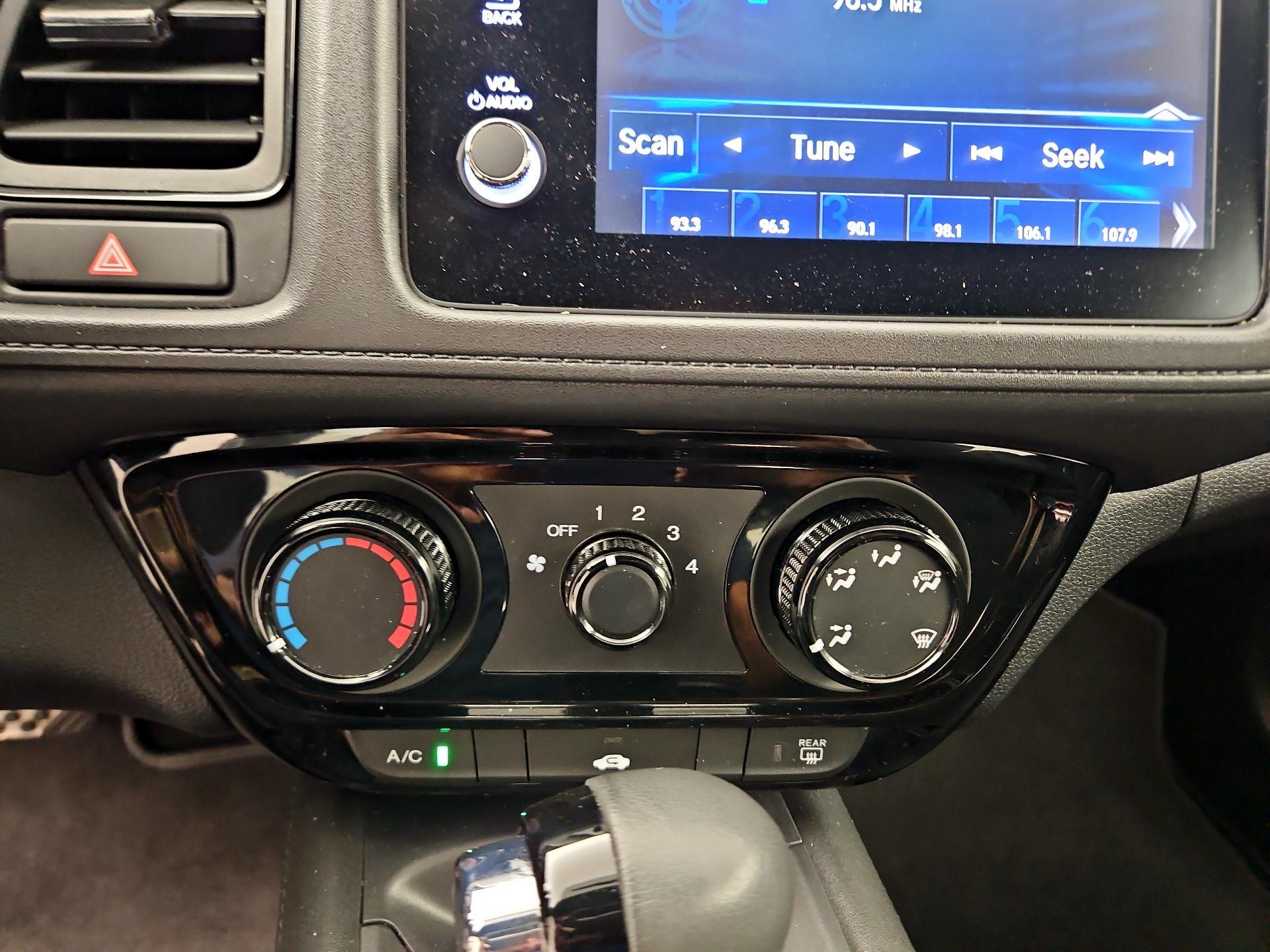 Thumbnail: 2020 Honda HR-V - 16