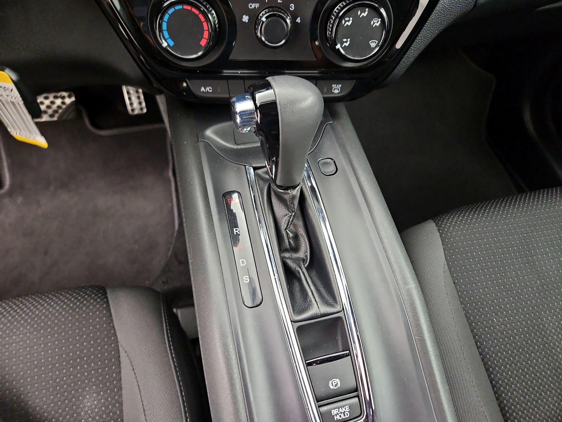 Thumbnail: 2020 Honda HR-V - 17
