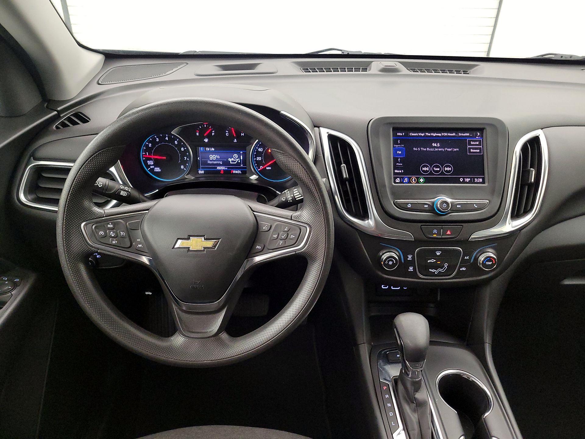 Thumbnail: 2023 Chevrolet Equinox - 10