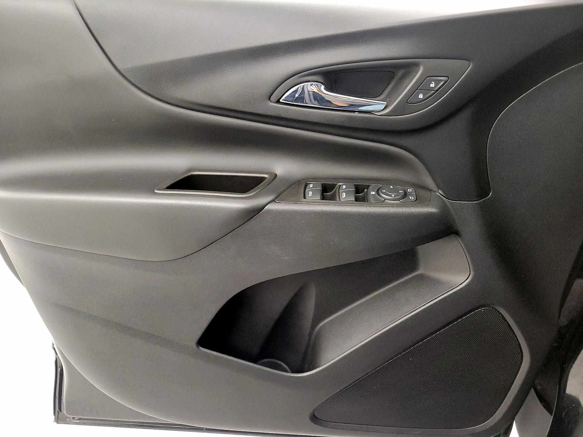 Thumbnail: 2023 Chevrolet Equinox - 12