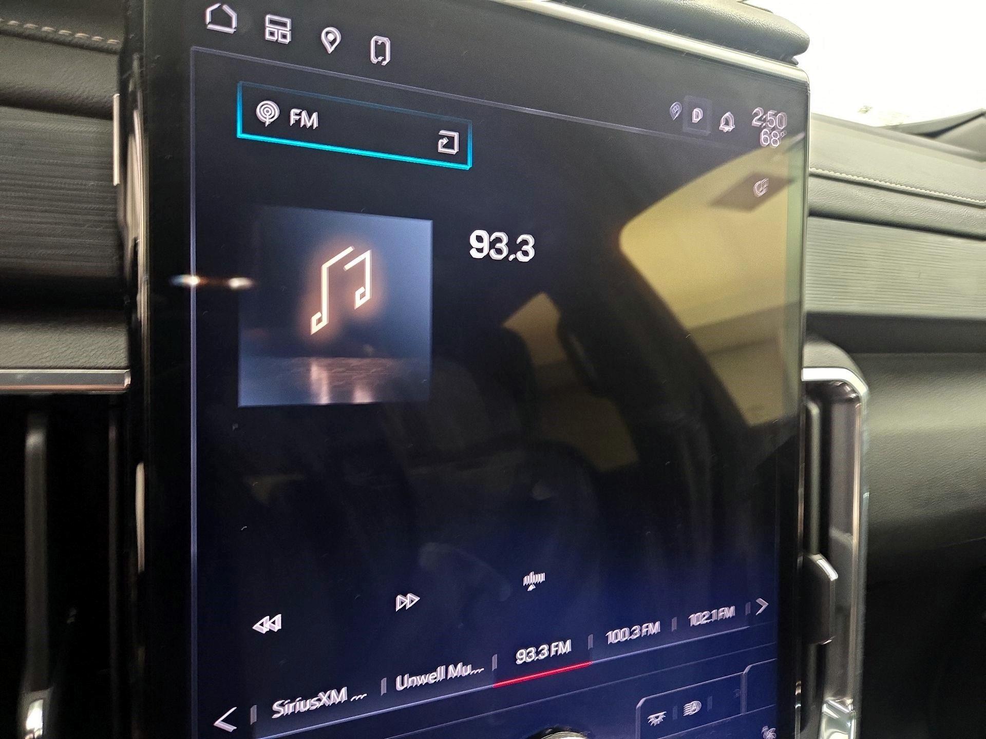 Thumbnail: 2025 GMC Acadia - 16