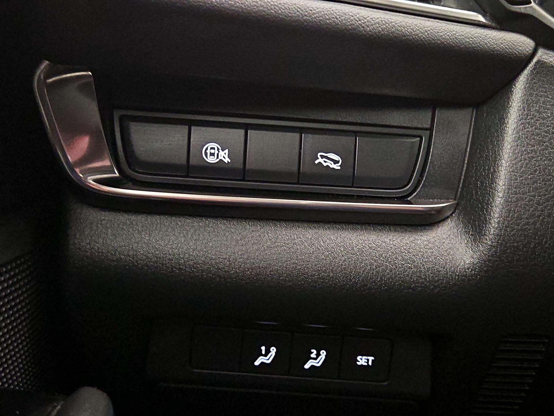 Thumbnail: 2025 Mazda CX-30 - 13