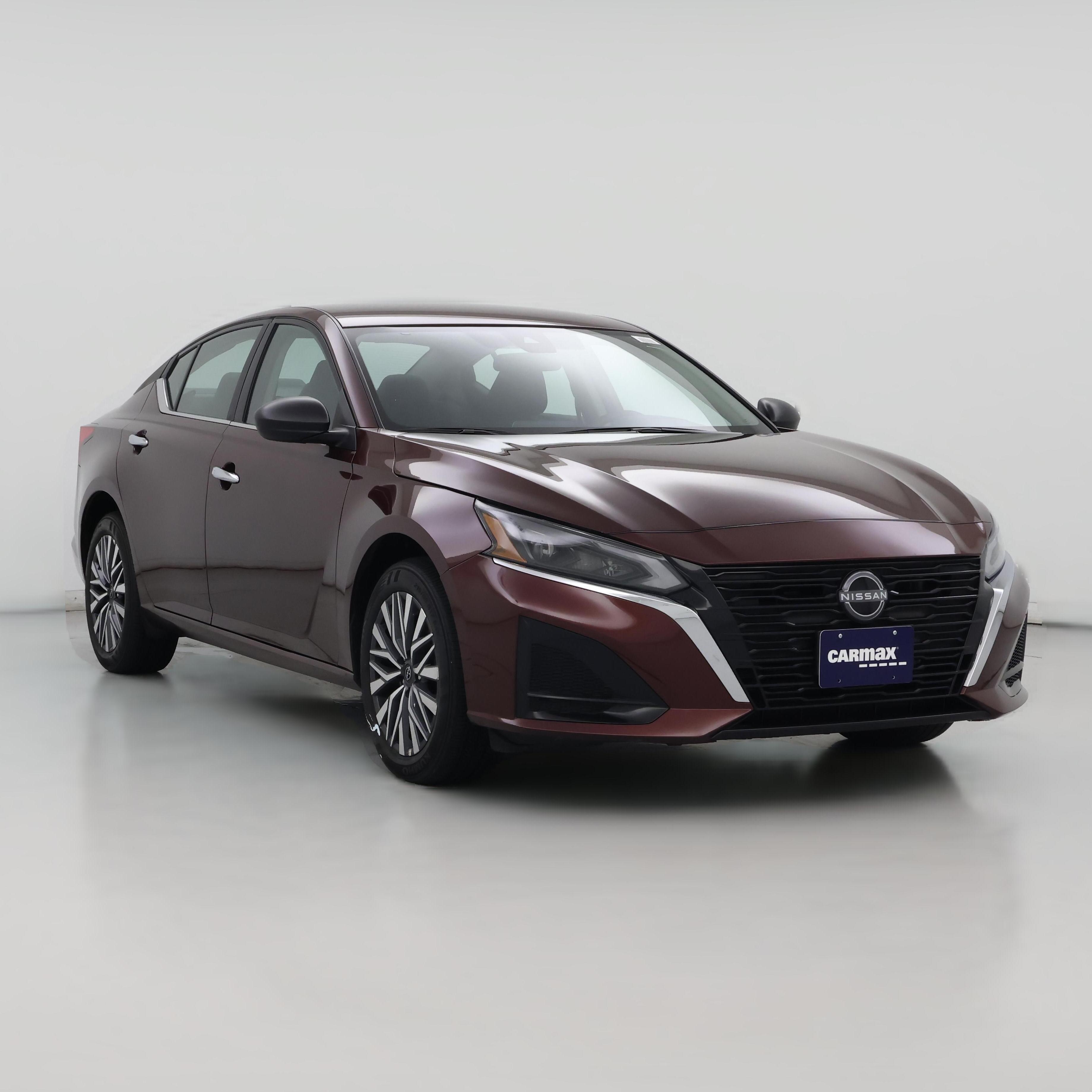 Thumbnail: 2025 Nissan Altima - 1