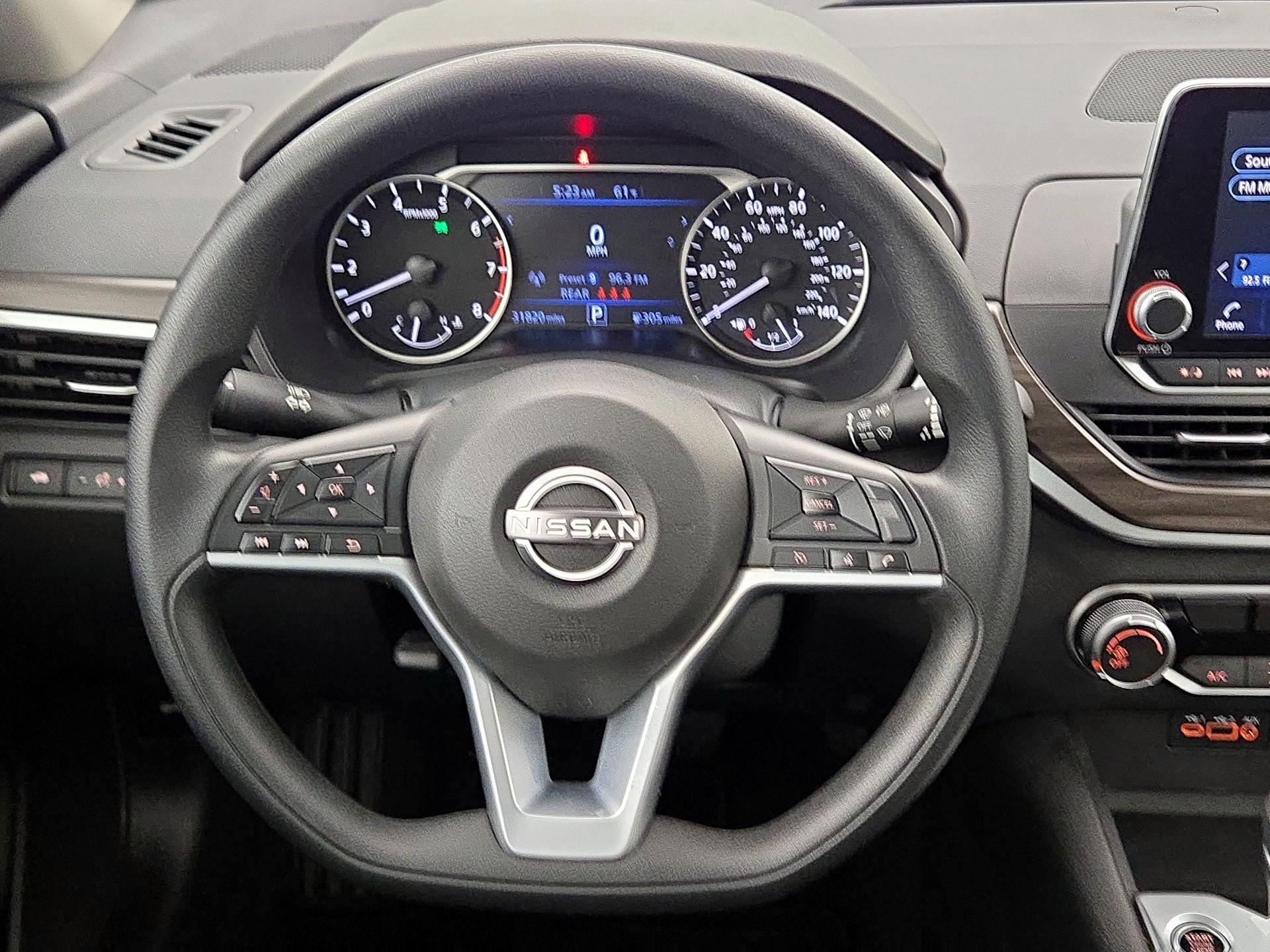 Thumbnail: 2025 Nissan Altima - 10