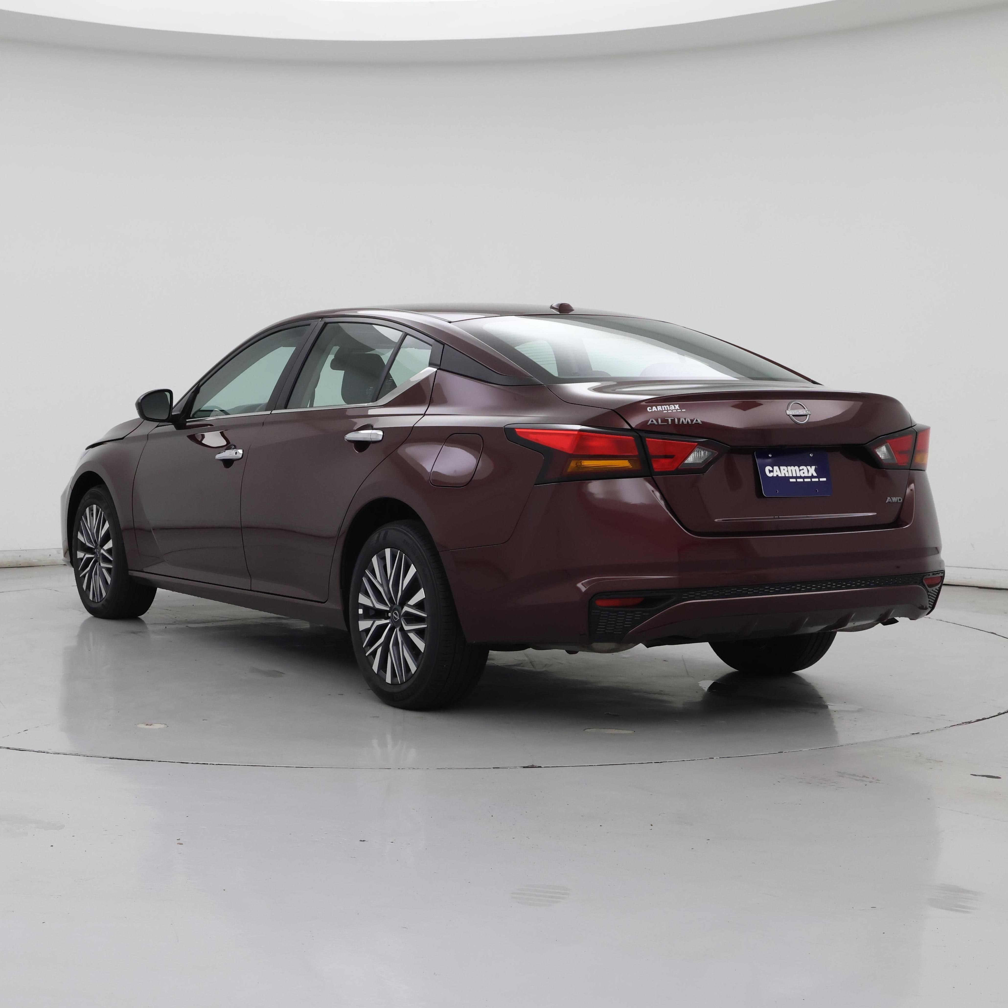 Thumbnail: 2025 Nissan Altima - 2