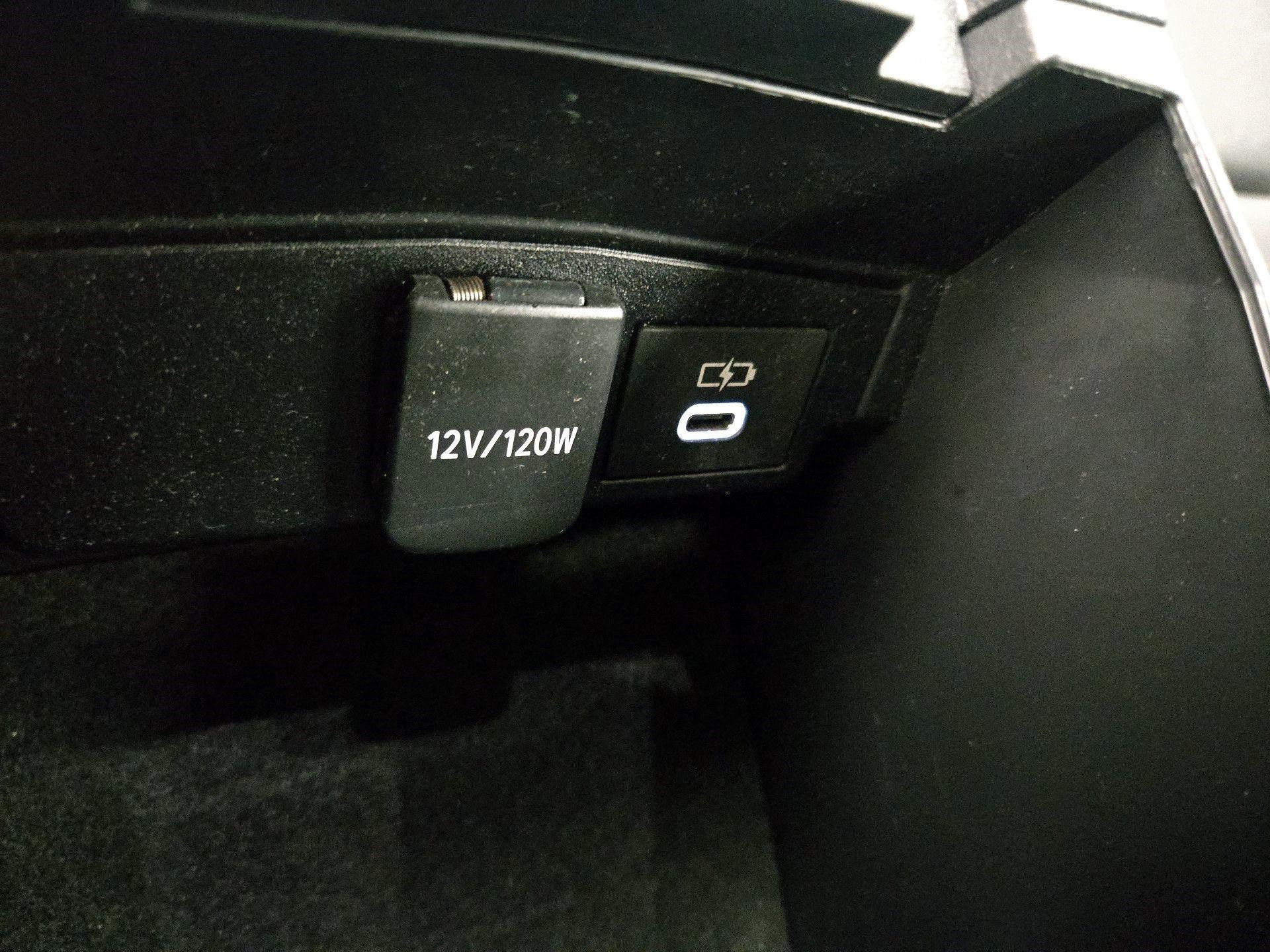 Thumbnail: 2024 Toyota Corolla - 18