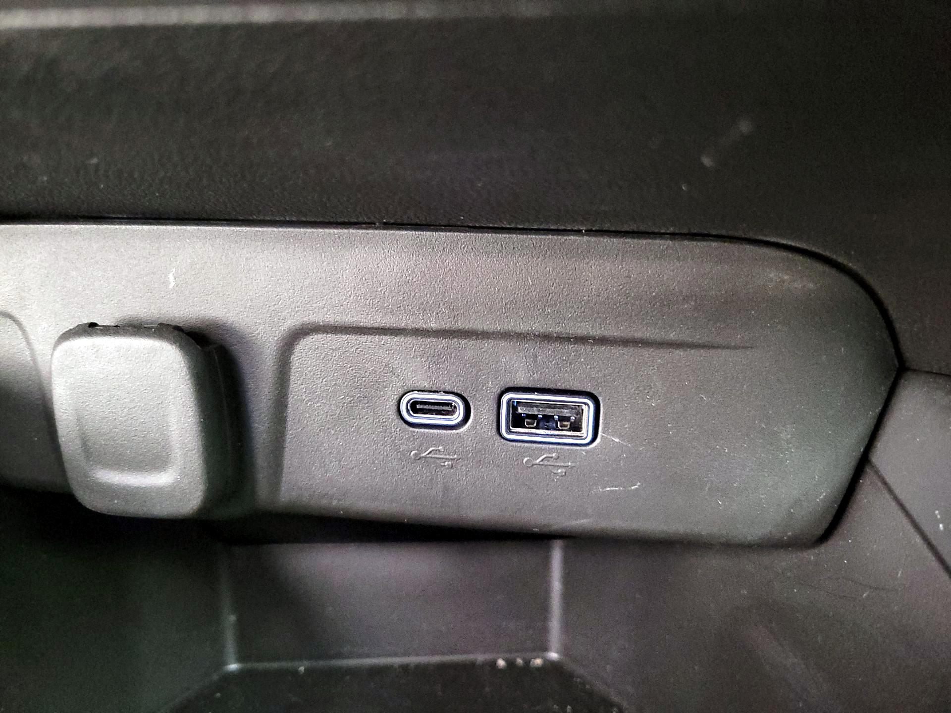 Thumbnail: 2025 Chevrolet Trax - 18