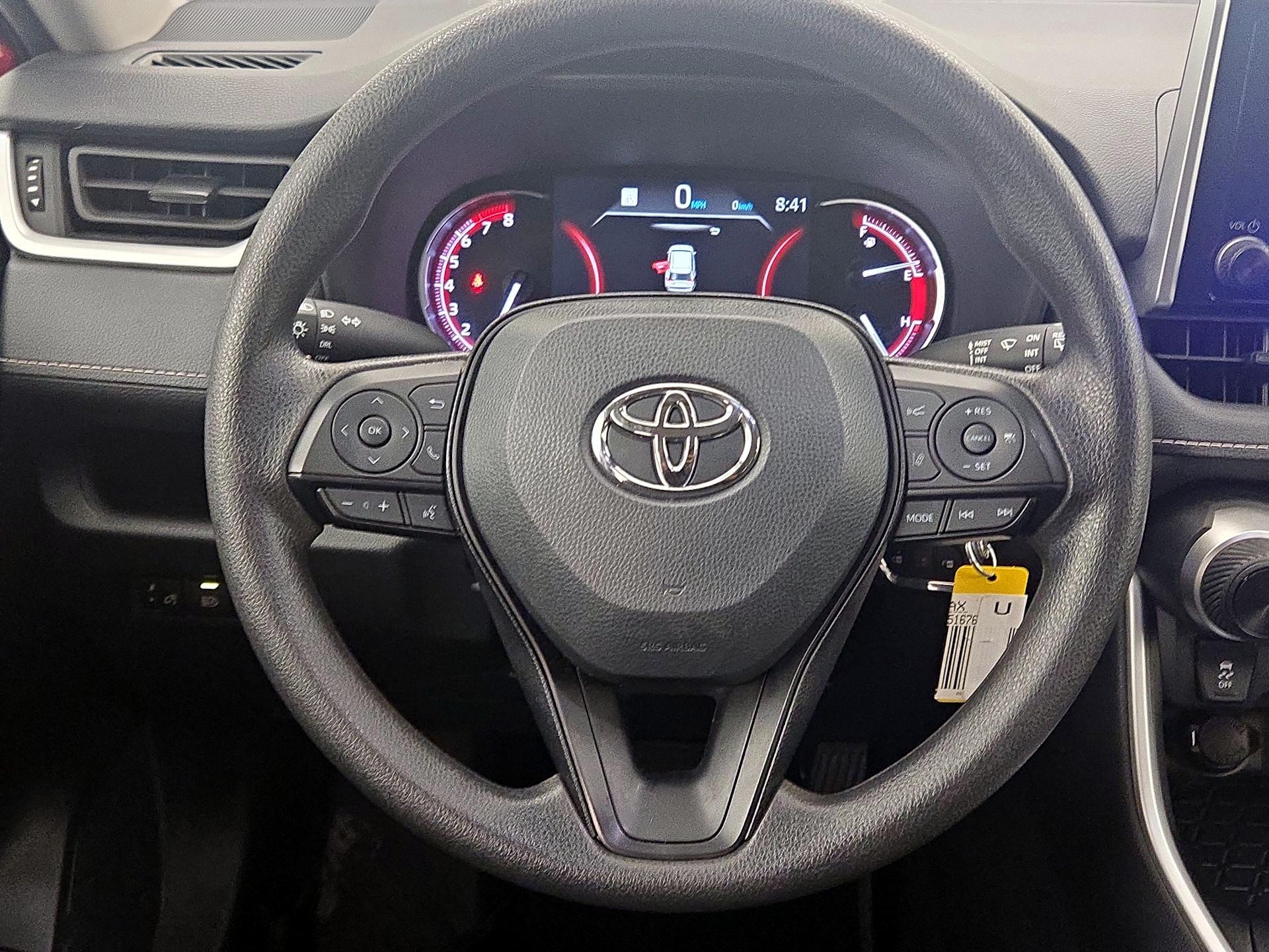 Thumbnail: 2025 Toyota RAV4 - 10