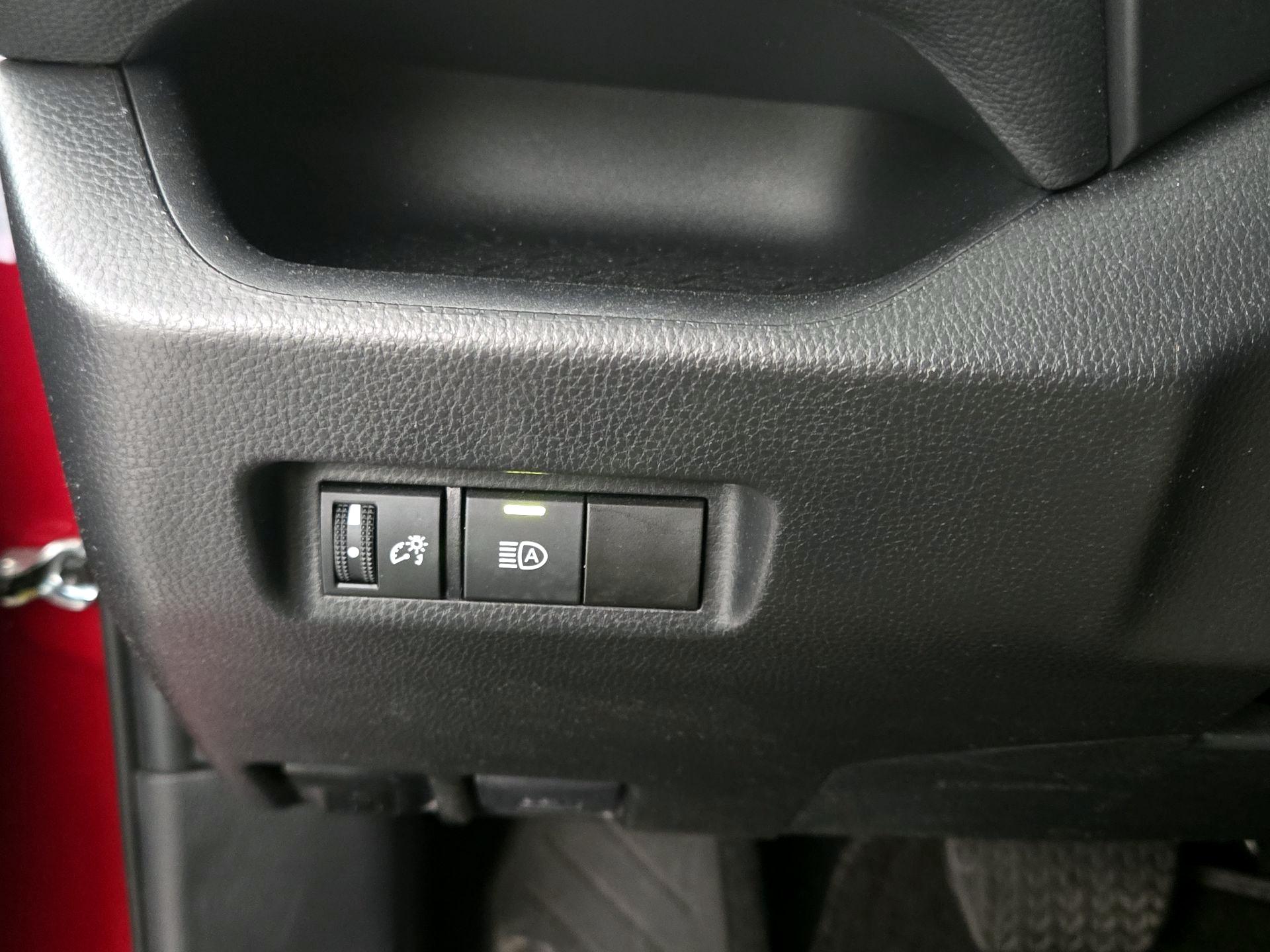 Thumbnail: 2025 Toyota RAV4 - 13