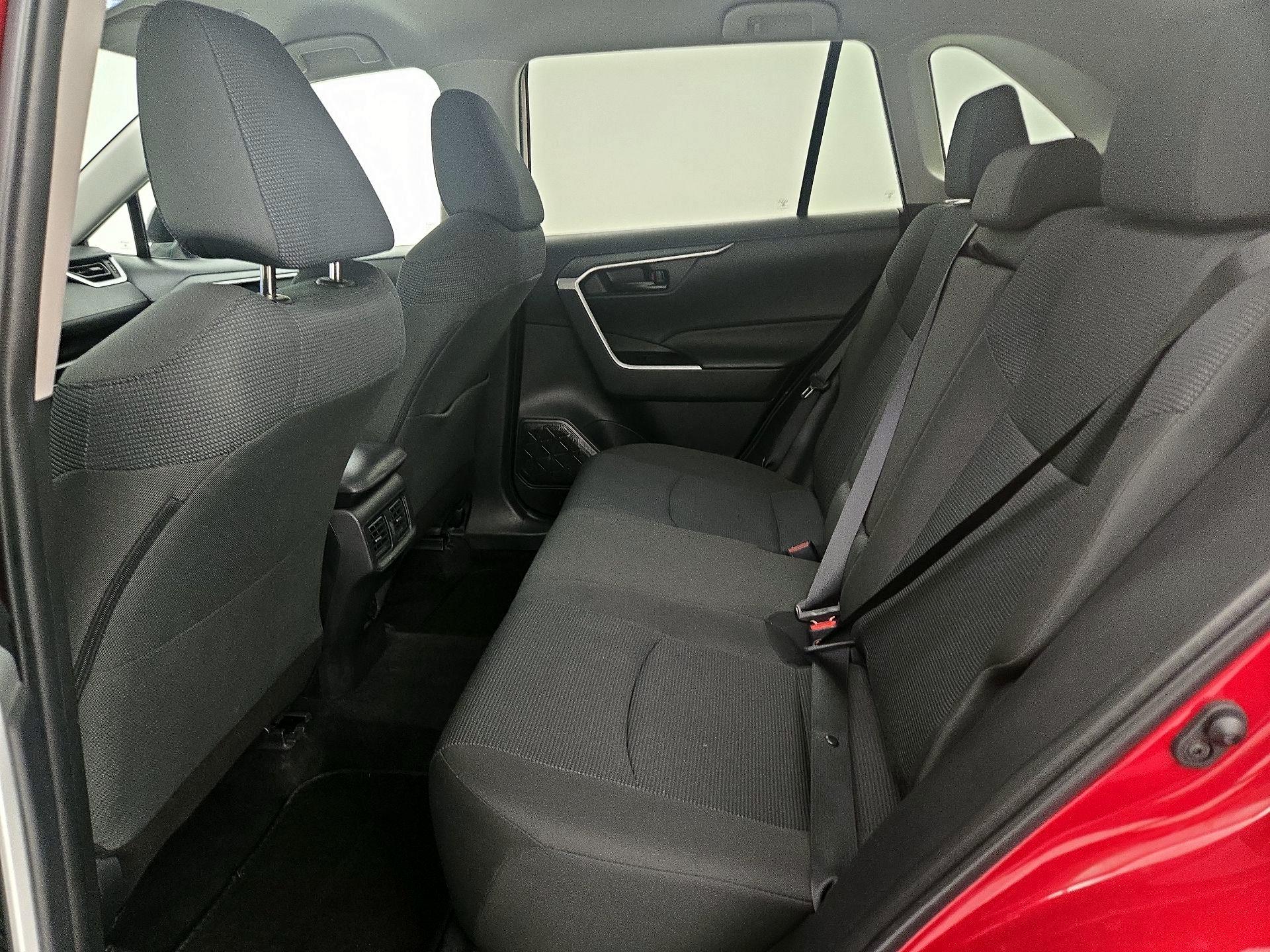 Thumbnail: 2025 Toyota RAV4 - 19