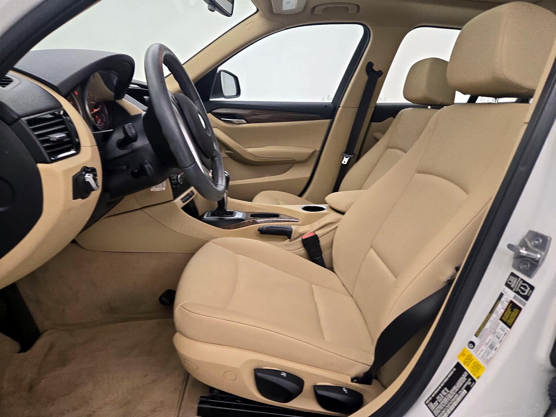 Thumbnail: 2015 BMW X1 - 11