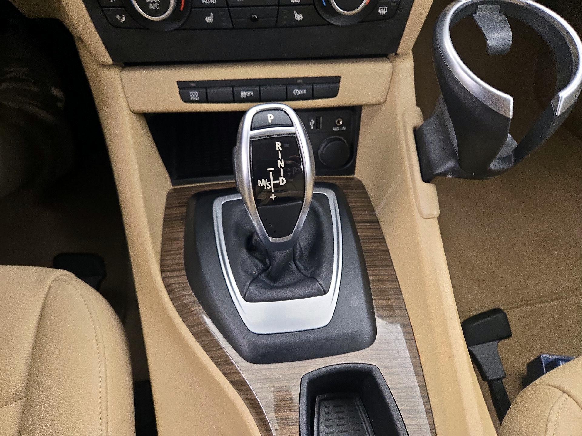 Thumbnail: 2015 BMW X1 - 16