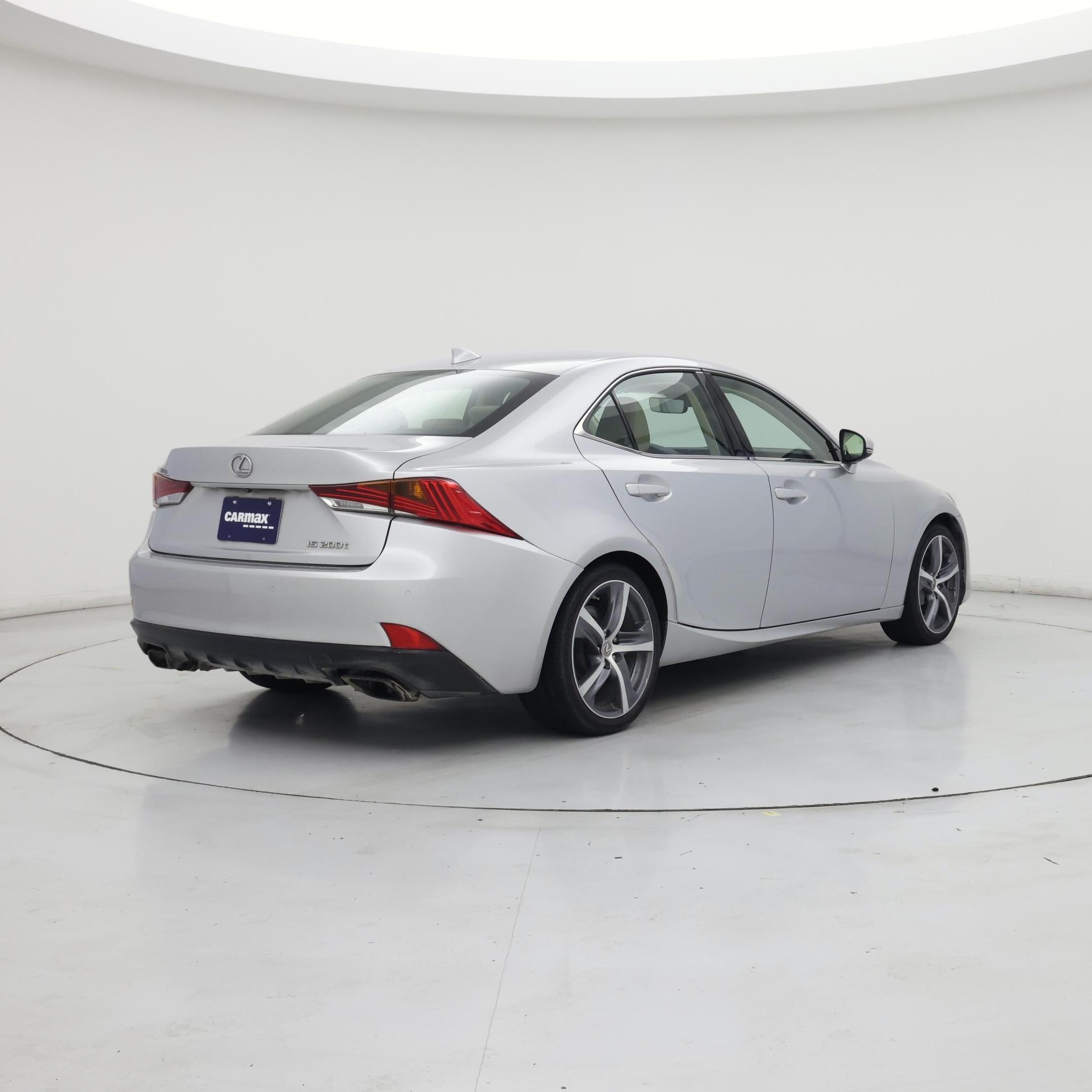 Thumbnail: 2017 Lexus IS - 8