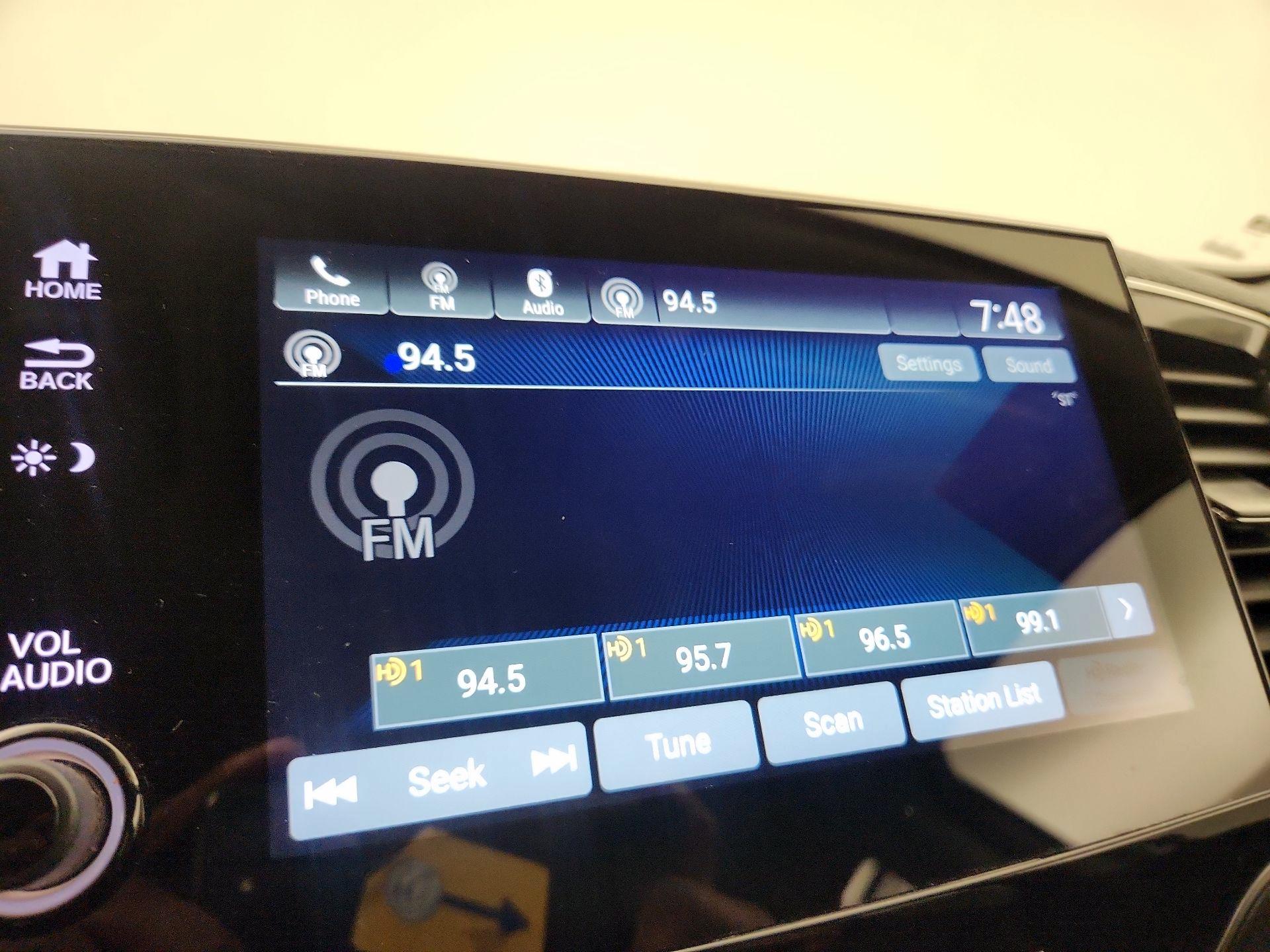 Thumbnail: 2021 Honda Pilot - 15