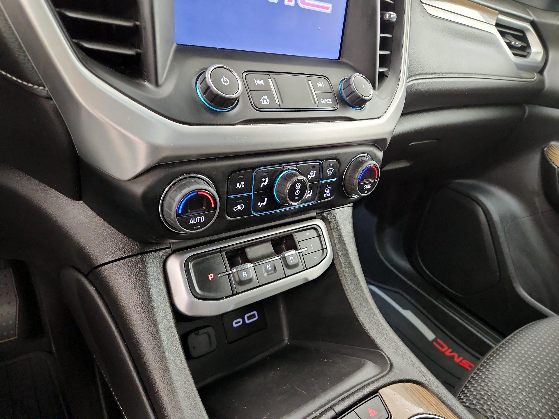 Thumbnail: 2023 GMC Acadia - 14