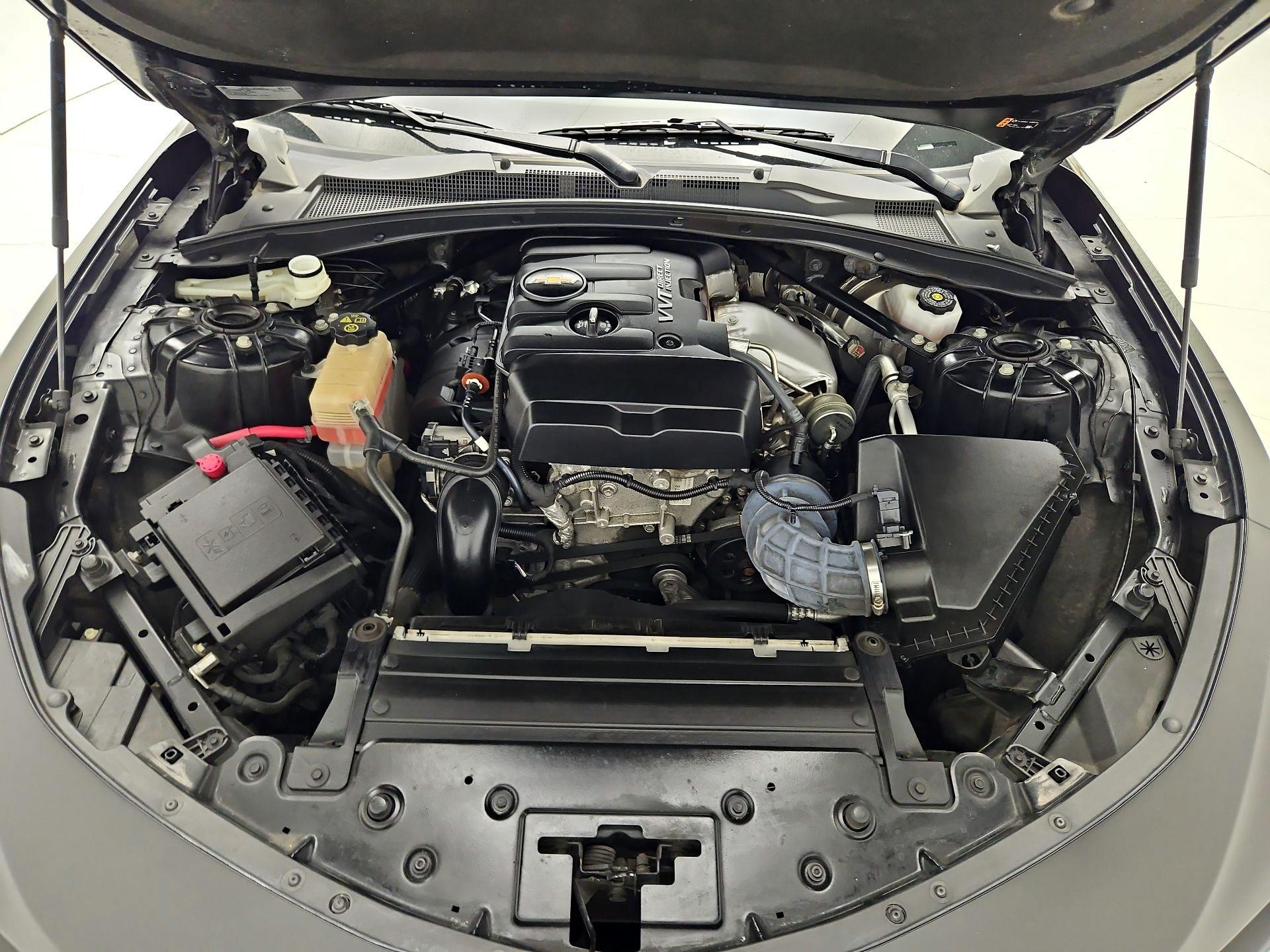 Thumbnail: 2023 Chevrolet Camaro - 18