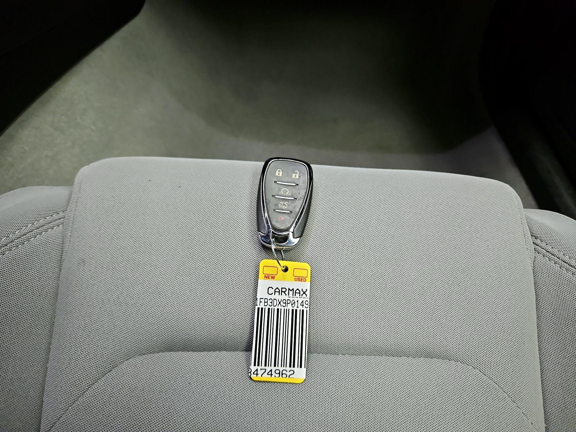 Thumbnail: 2023 Chevrolet Camaro - 19