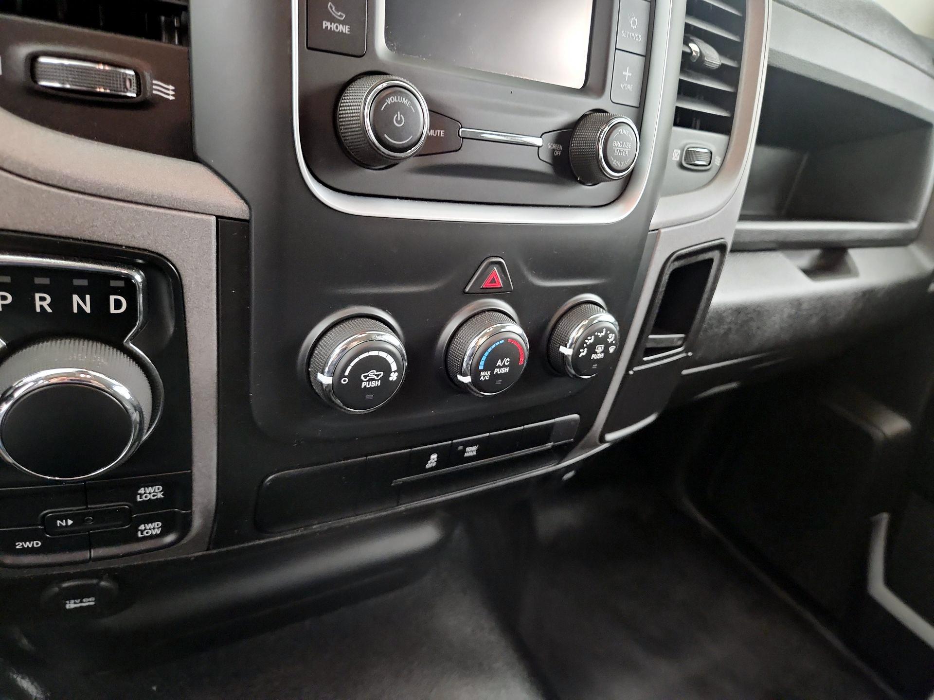 Thumbnail: 2023 RAM 1500 Classic - 12