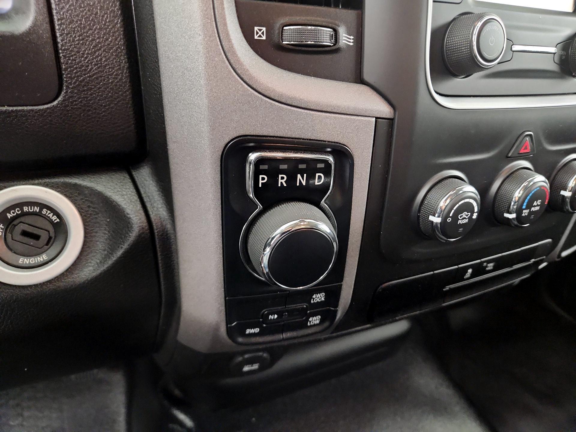 Thumbnail: 2023 RAM 1500 Classic - 13