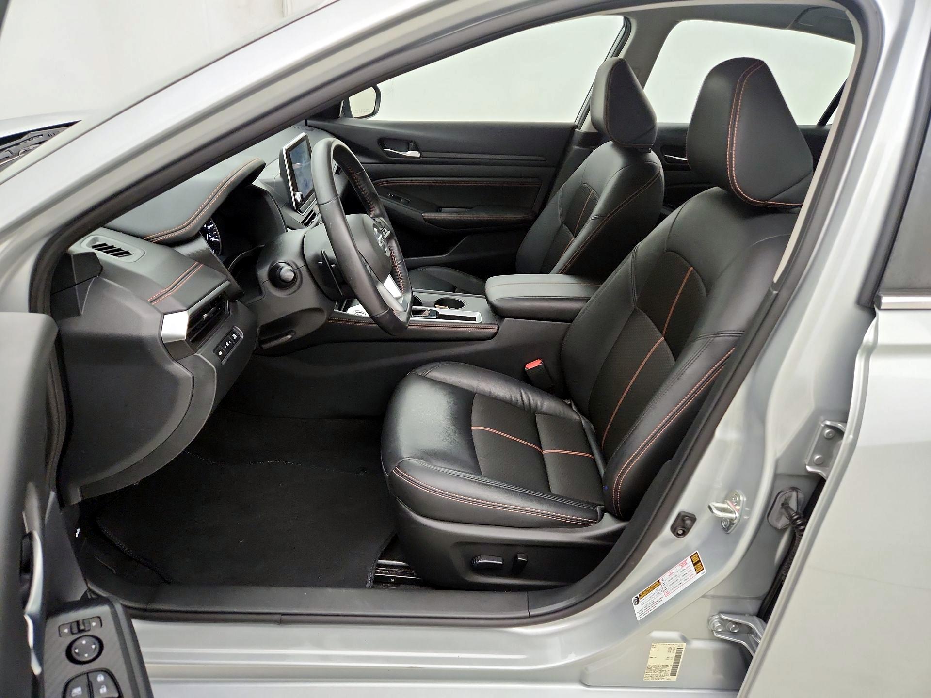 Thumbnail: 2022 Nissan Altima - 11