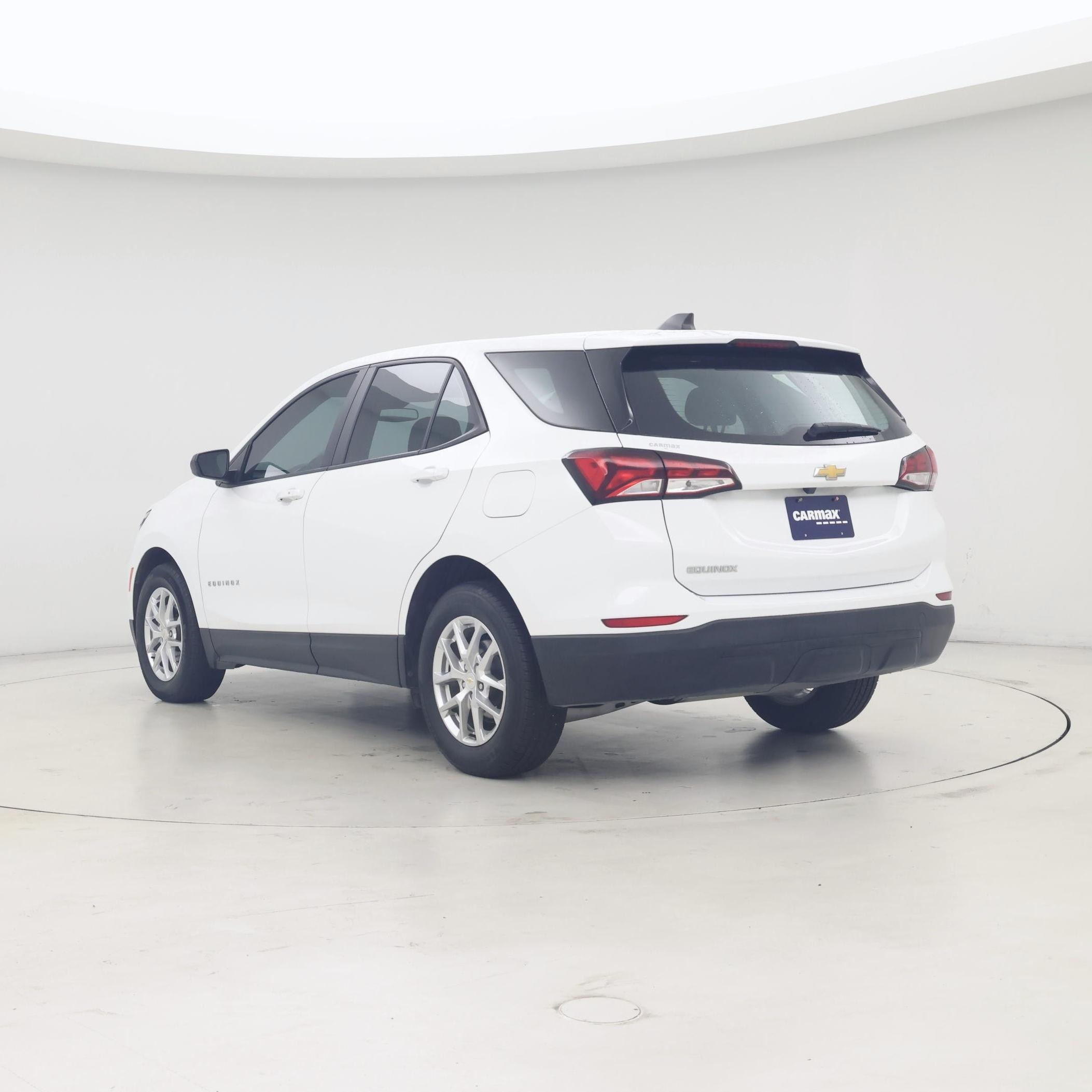 Thumbnail: 2022 Chevrolet Equinox - 2