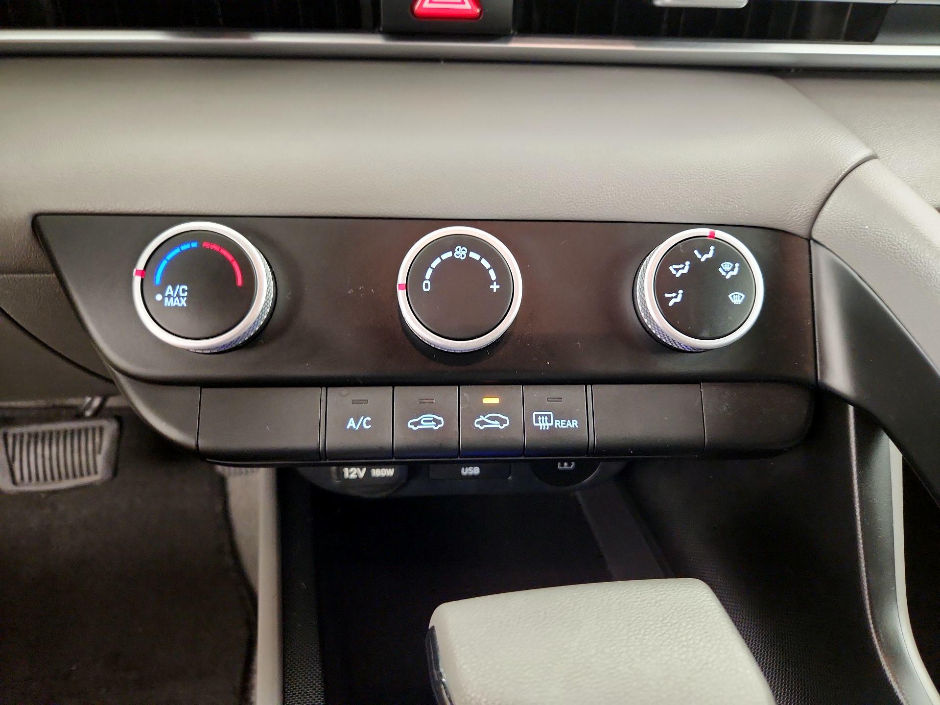 Thumbnail: 2025 Hyundai Elantra - 16