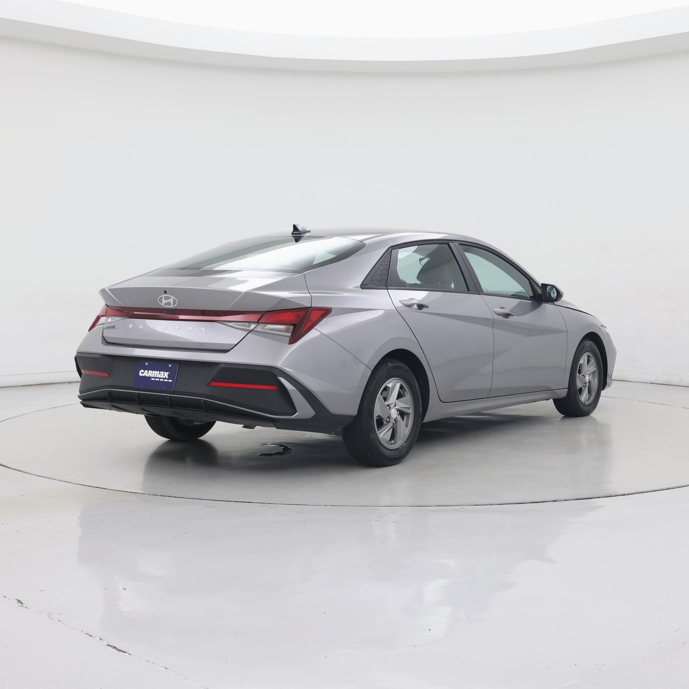 Thumbnail: 2025 Hyundai Elantra - 8