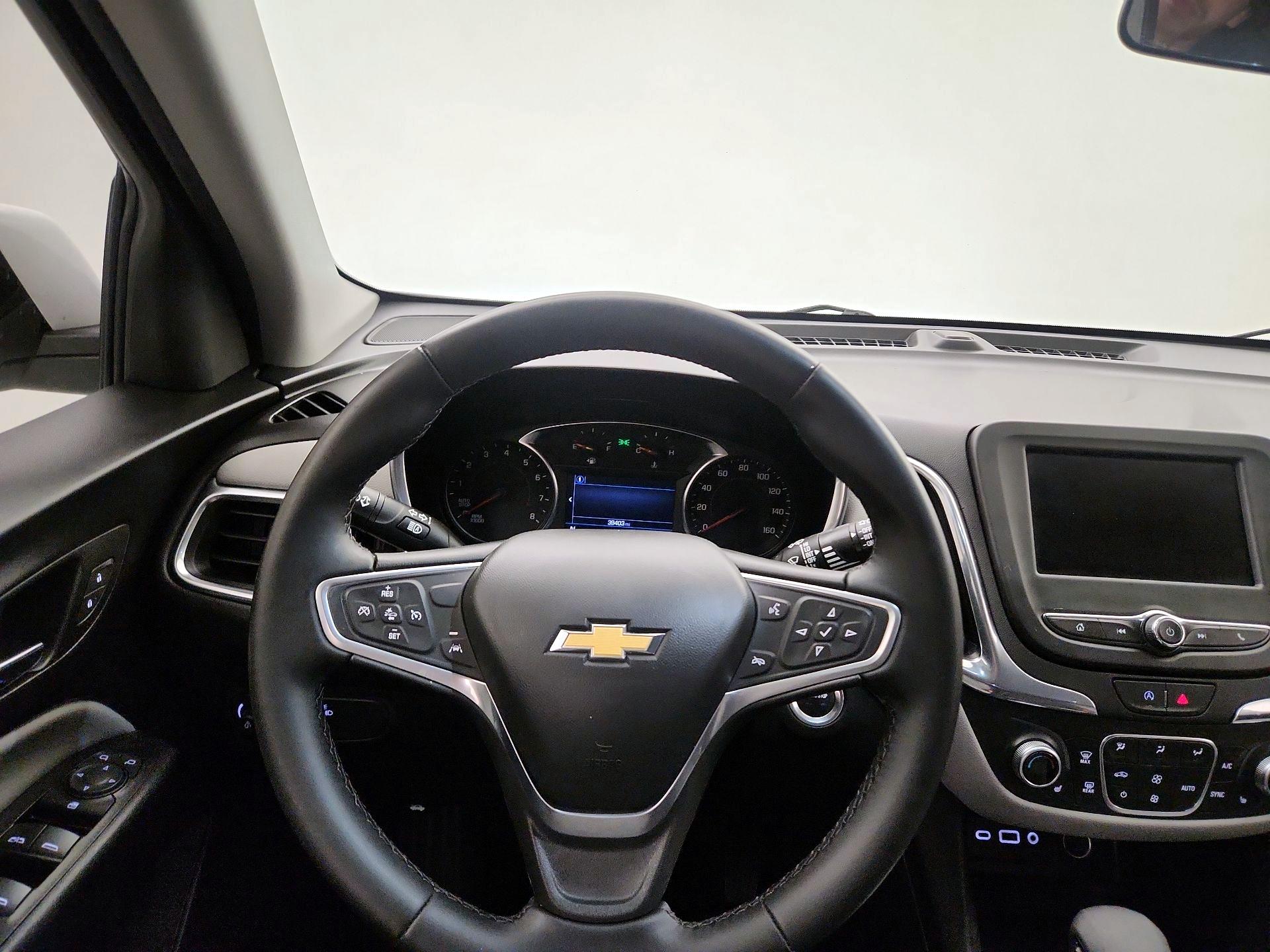 Thumbnail: 2023 Chevrolet Equinox - 10