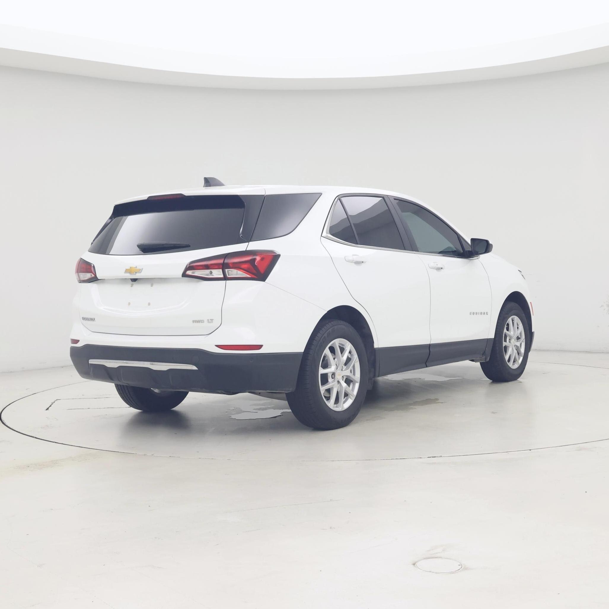 Thumbnail: 2023 Chevrolet Equinox - 8