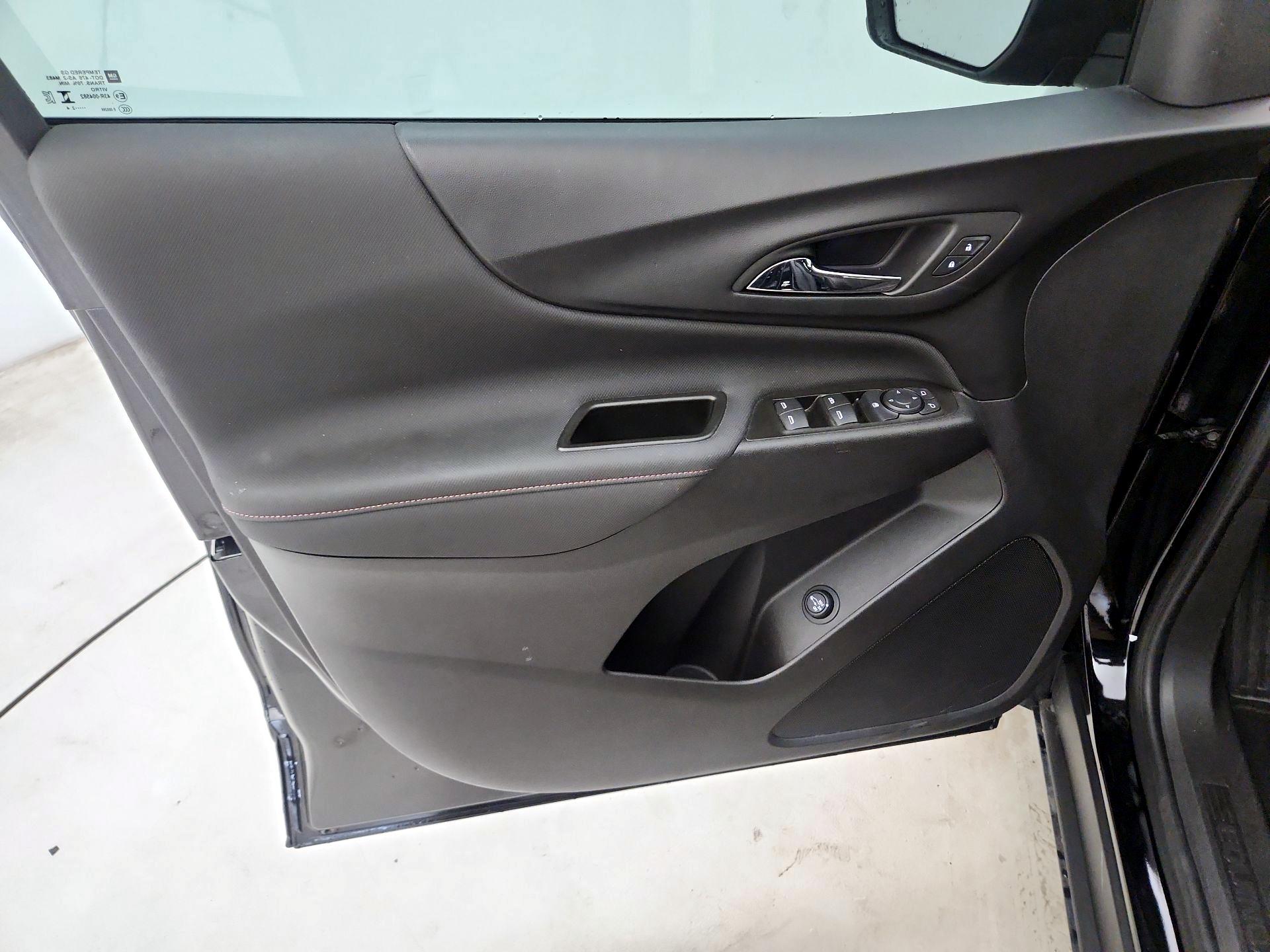 Thumbnail: 2024 Chevrolet Equinox - 12