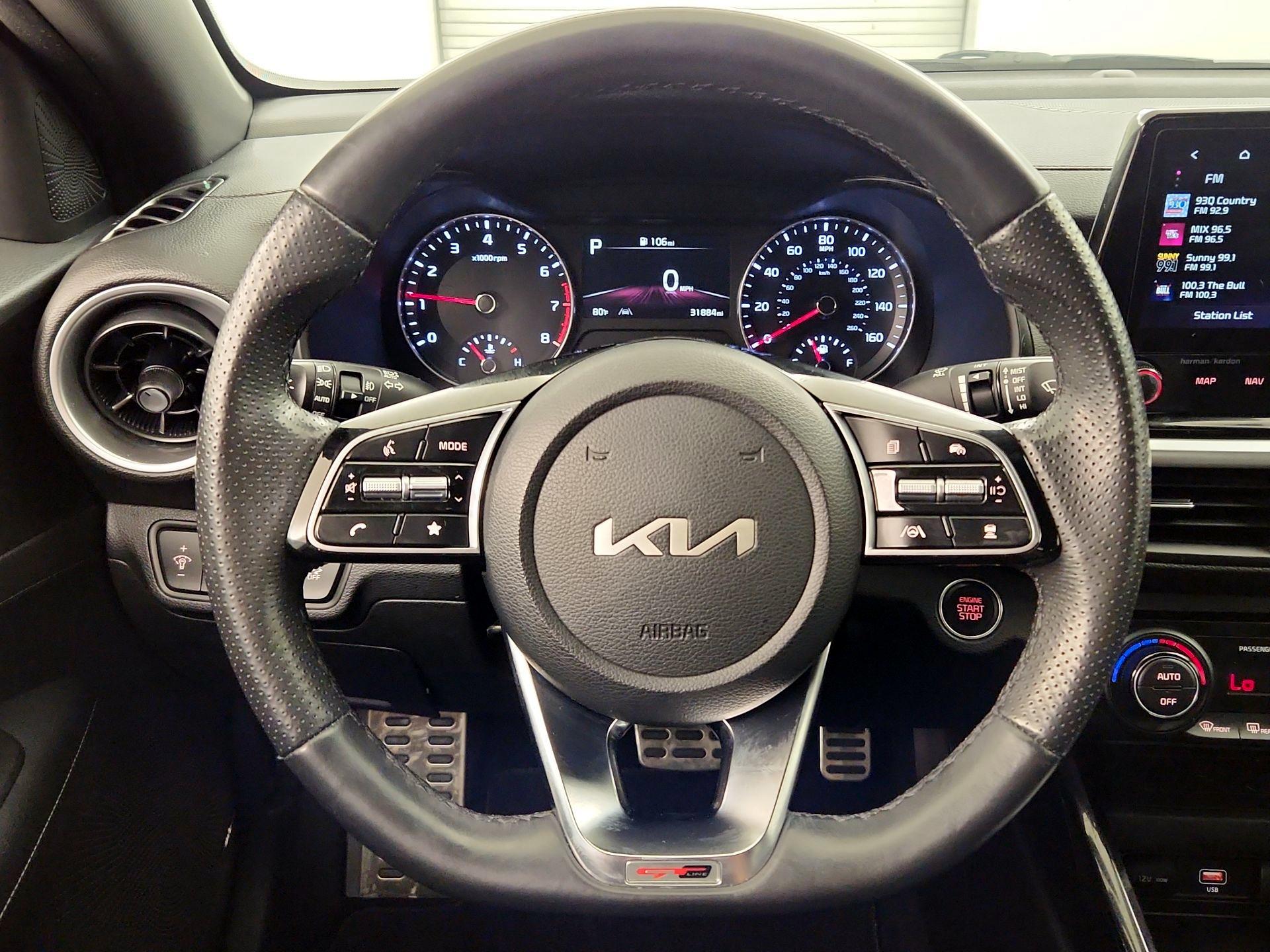 Thumbnail: 2024 Kia Forte - 10