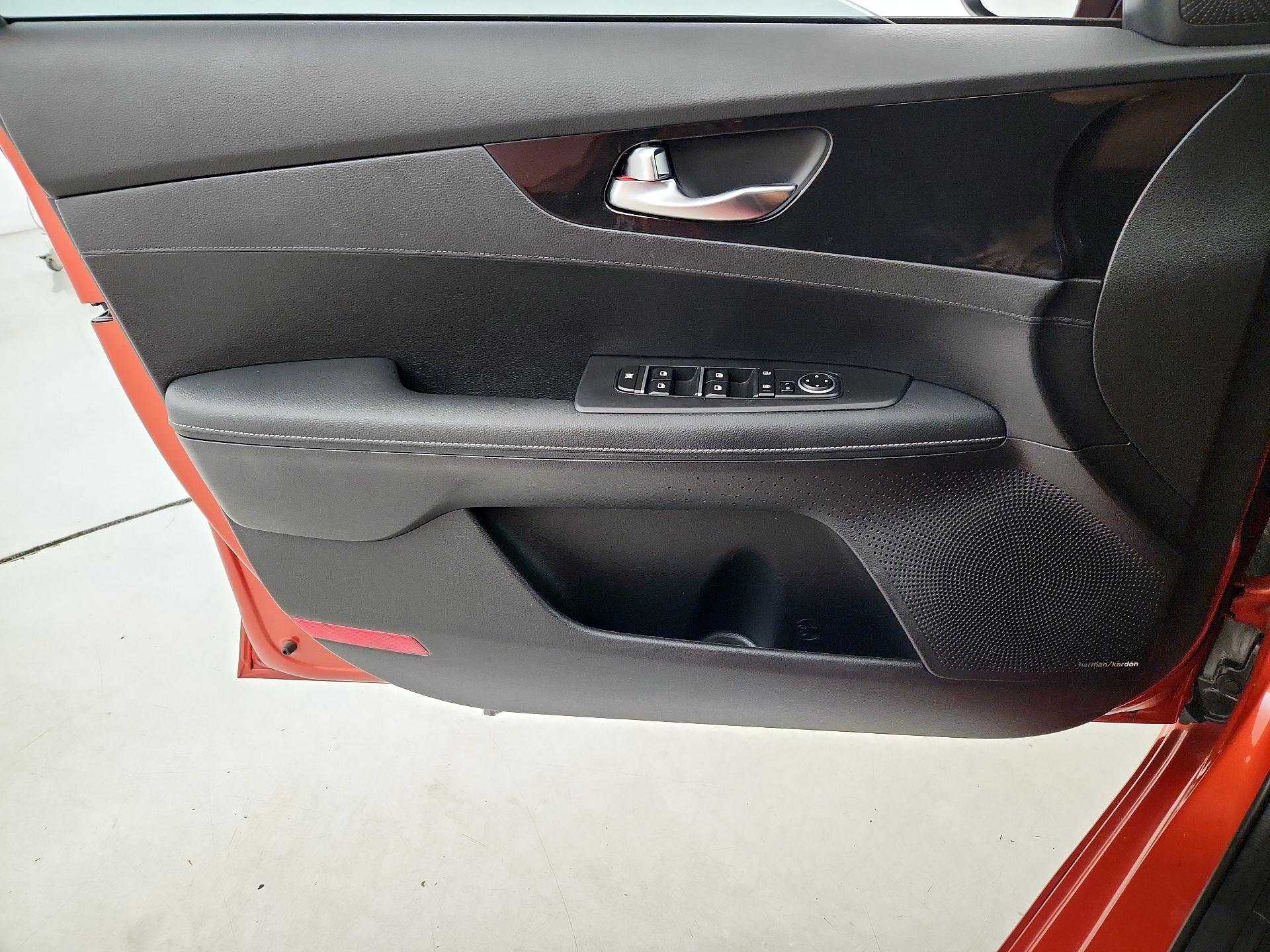 Thumbnail: 2024 Kia Forte - 12