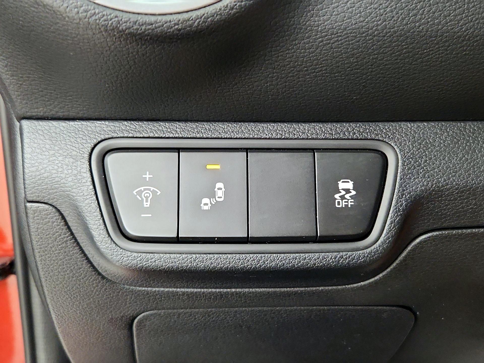 Thumbnail: 2024 Kia Forte - 13