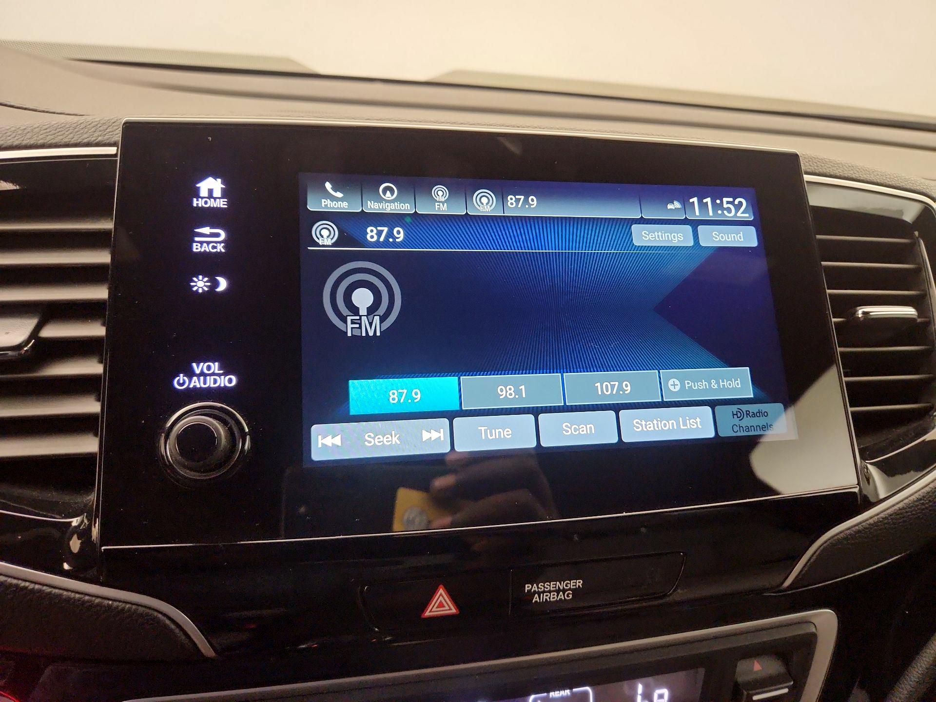 Thumbnail: 2023 Honda Passport - 16