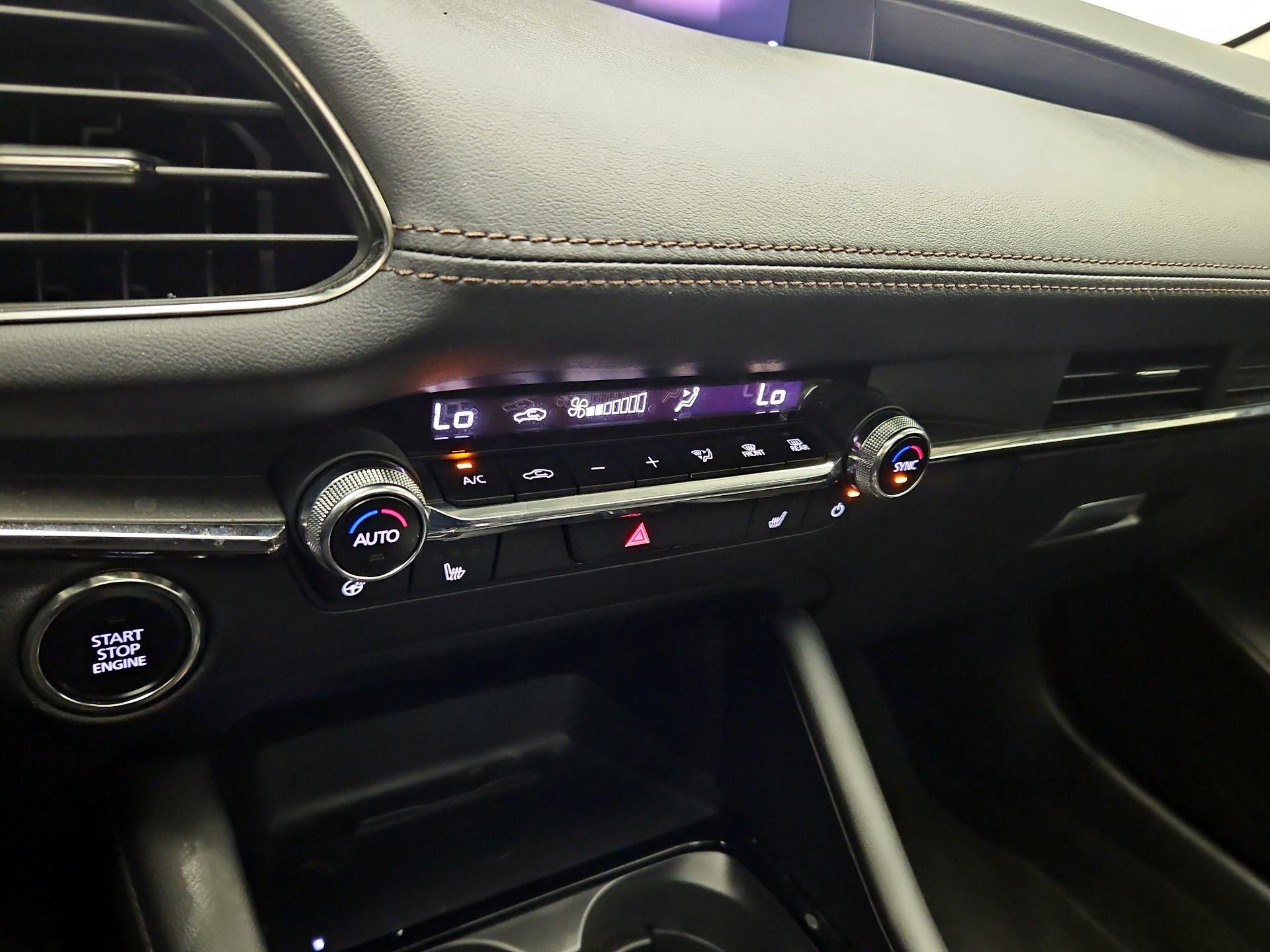 Thumbnail: 2024 Mazda Mazda3 - 17