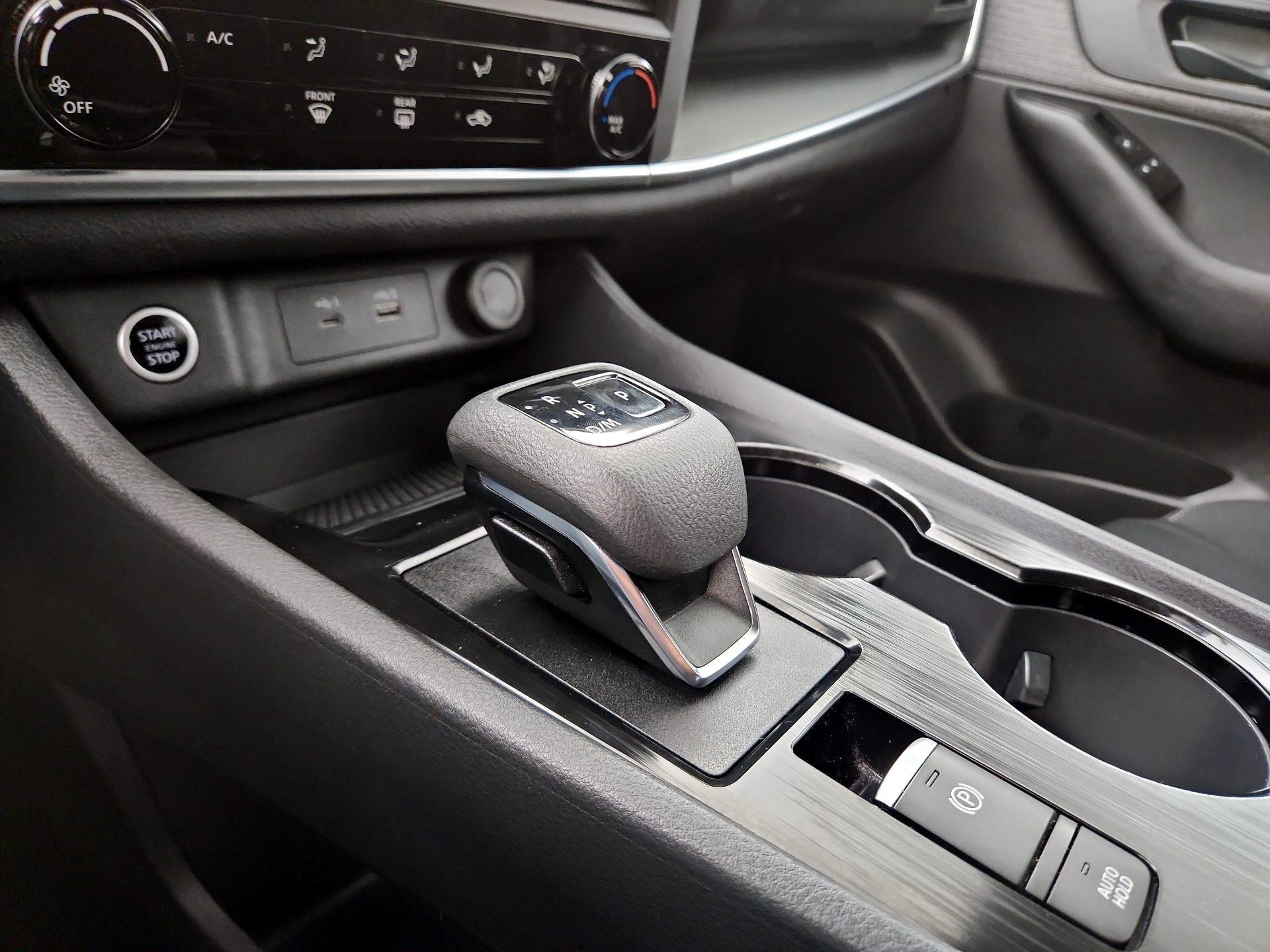 Thumbnail: 2023 Nissan Rogue - 15