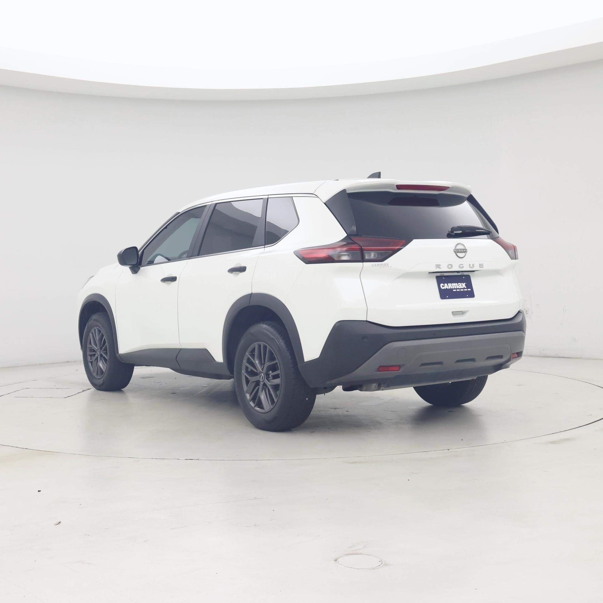 Thumbnail: 2023 Nissan Rogue - 2