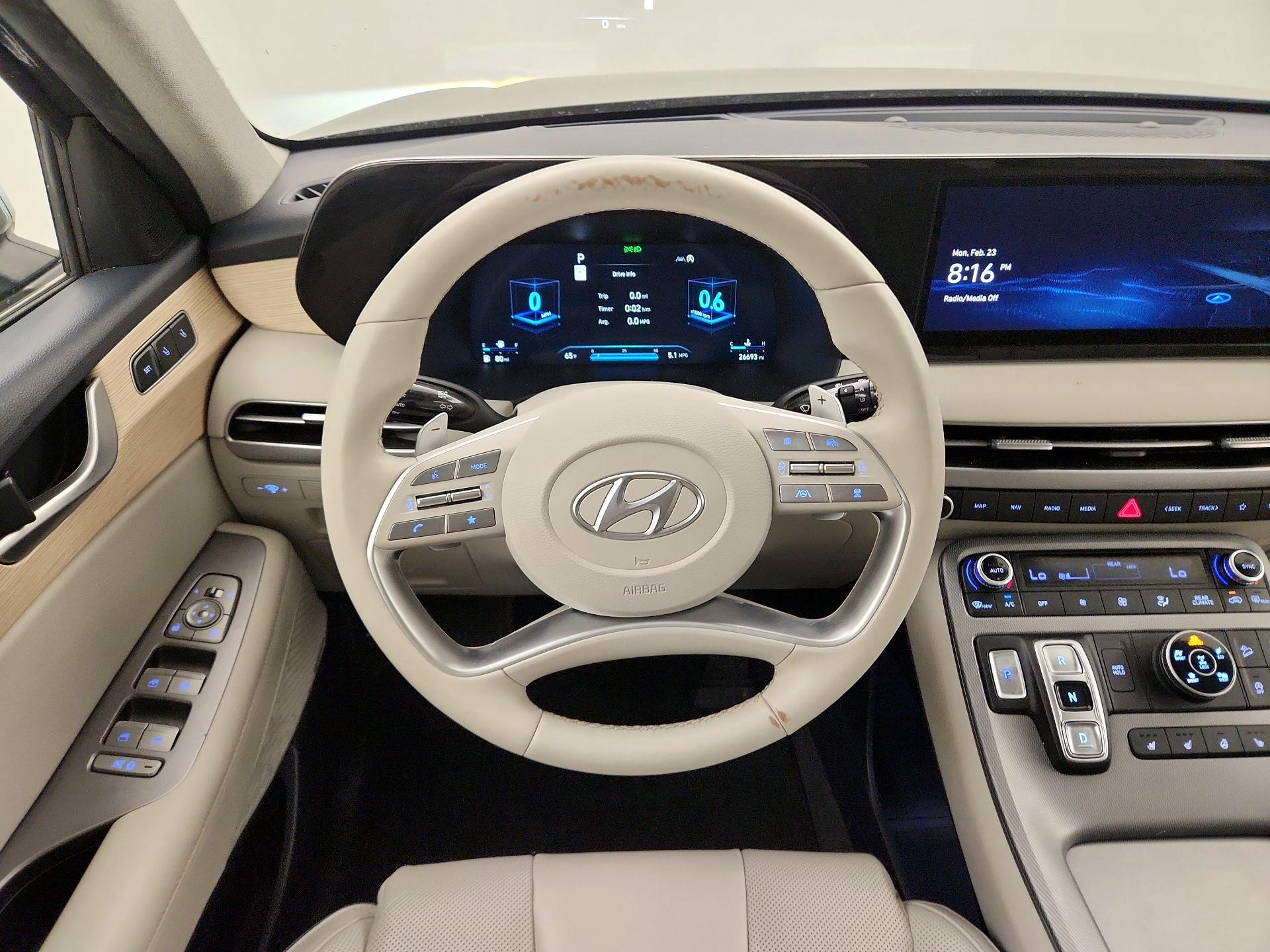 Thumbnail: 2023 Hyundai Palisade - 10