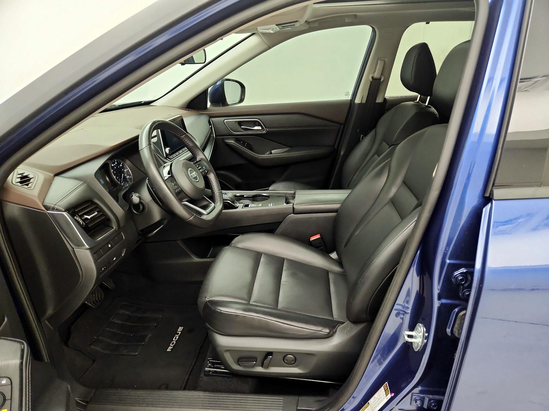 Thumbnail: 2021 Nissan Rogue - 11