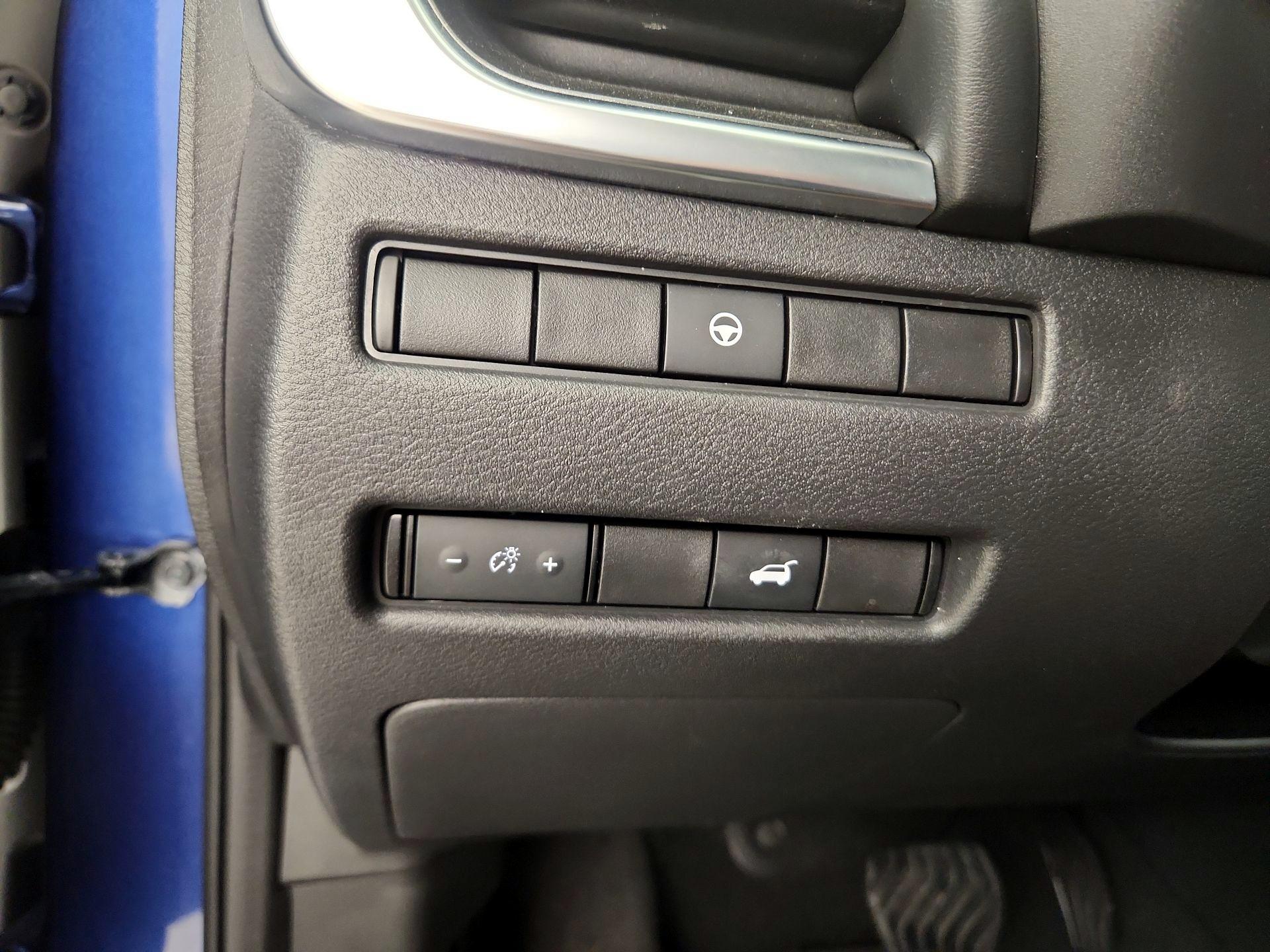 Thumbnail: 2021 Nissan Rogue - 13