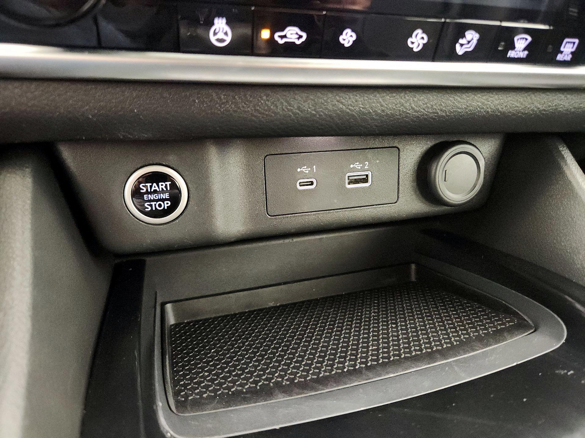 Thumbnail: 2021 Nissan Rogue - 18