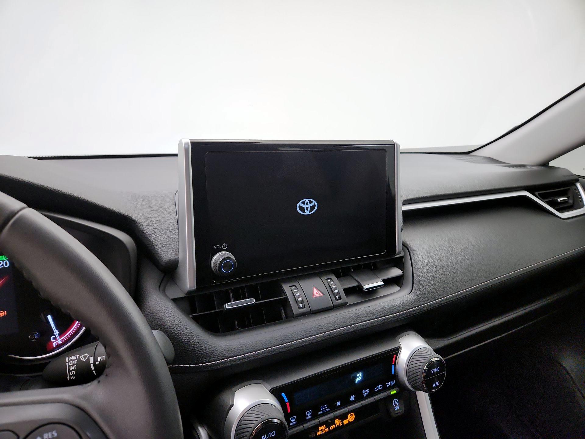 Thumbnail: 2024 Toyota RAV4 - 13