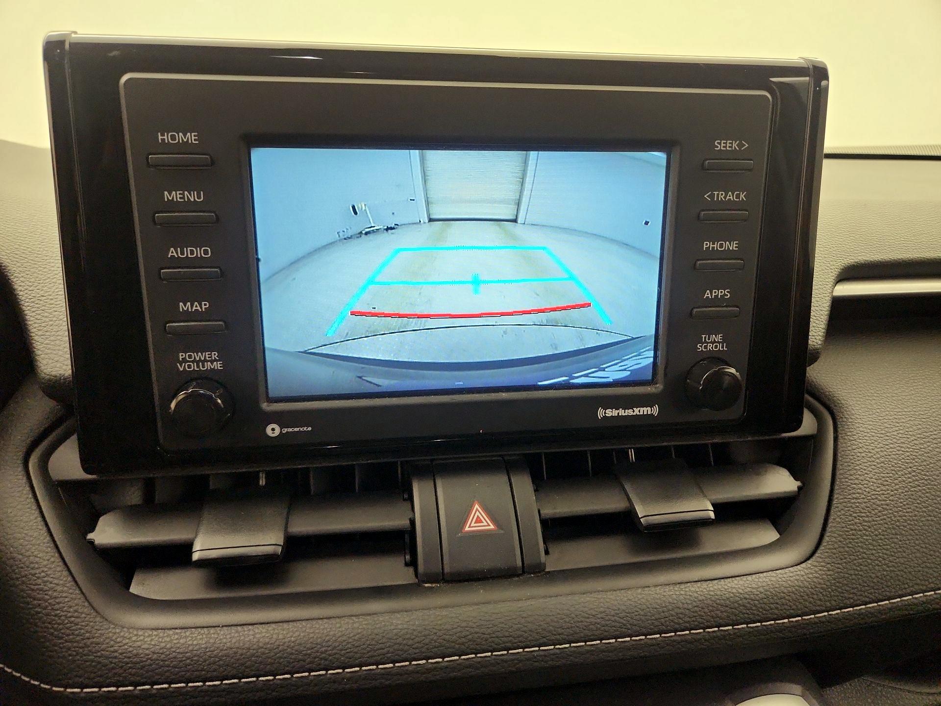 Thumbnail: 2022 Toyota RAV4 - 14