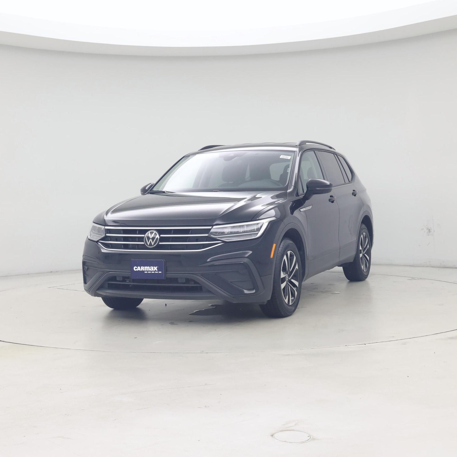 Thumbnail: 2024 Volkswagen Tiguan - 4