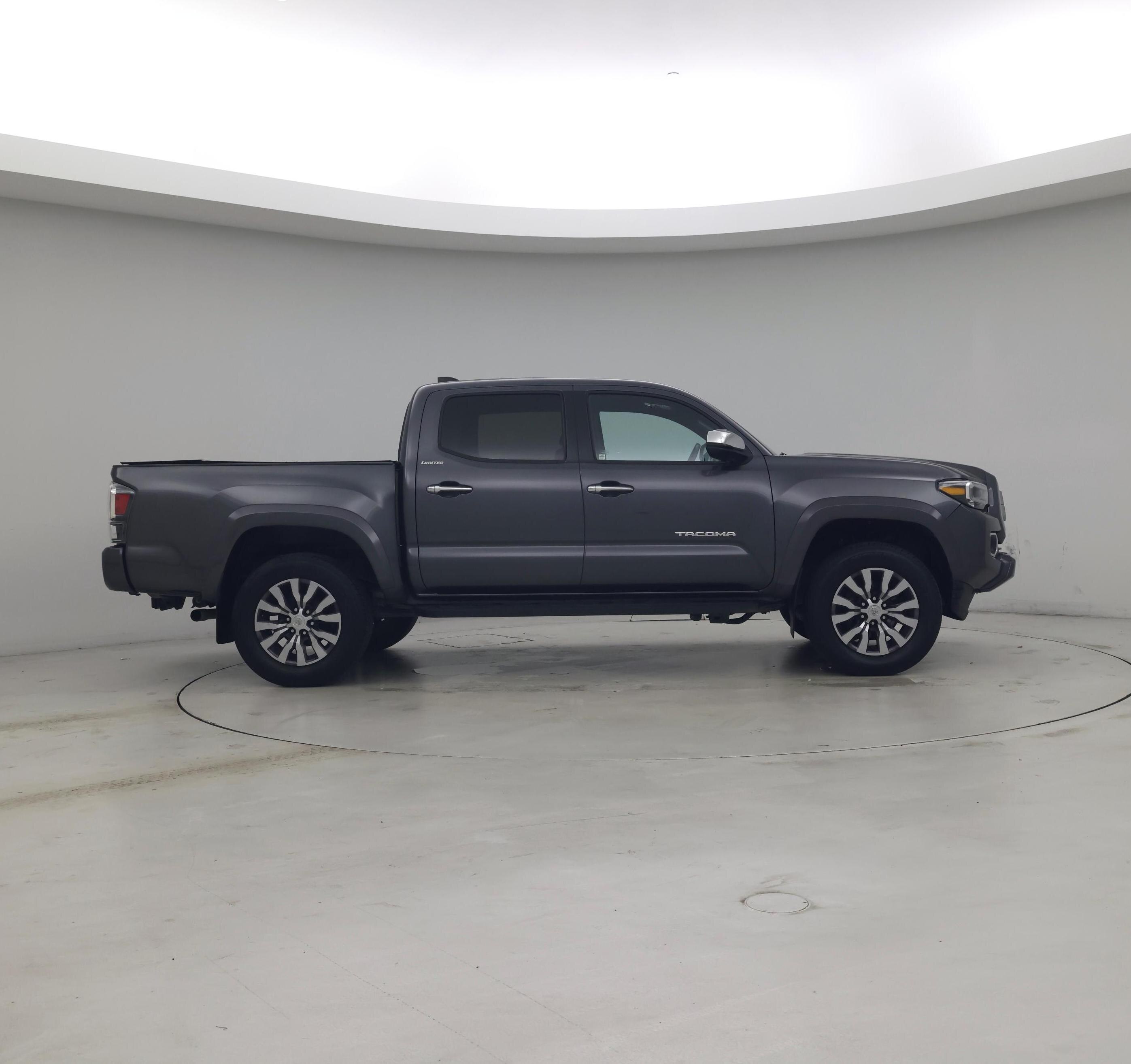 Thumbnail: 2022 Toyota Tacoma - 7