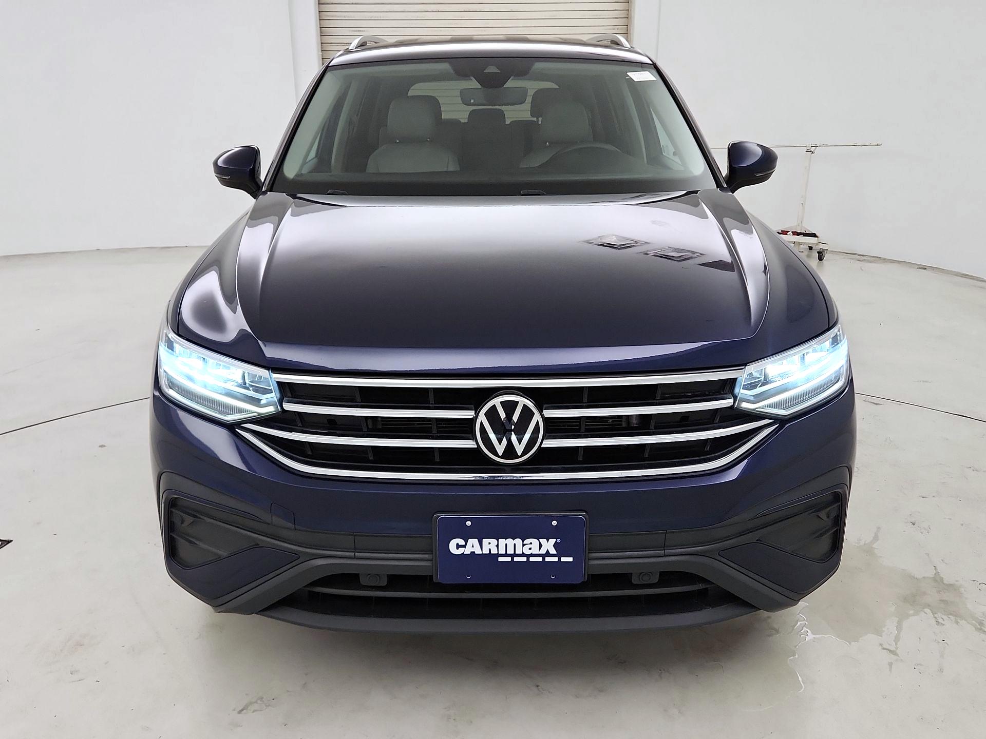 Thumbnail: 2022 Volkswagen Tiguan - 2