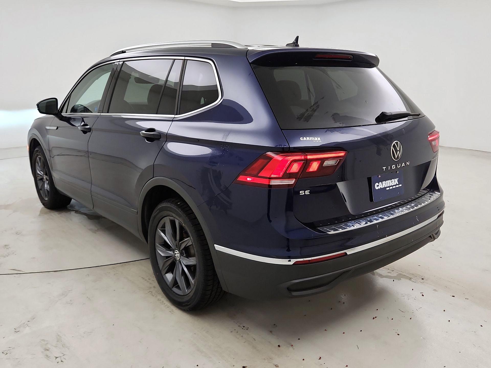 Thumbnail: 2022 Volkswagen Tiguan - 7